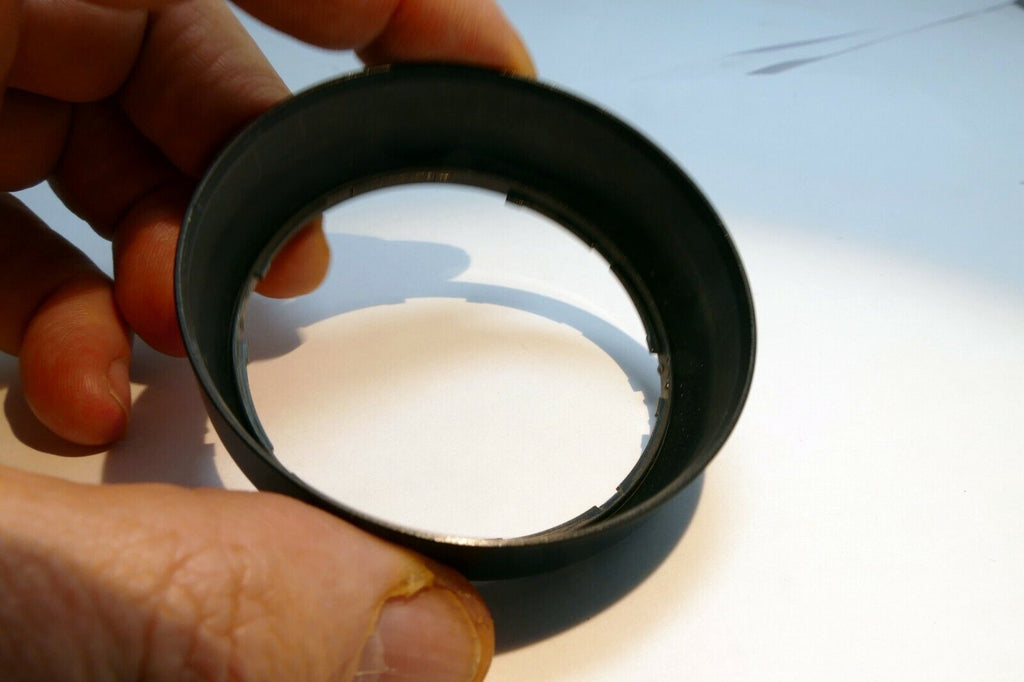 57.5mm ID Lens Hood Shade twist on type (unknown model)