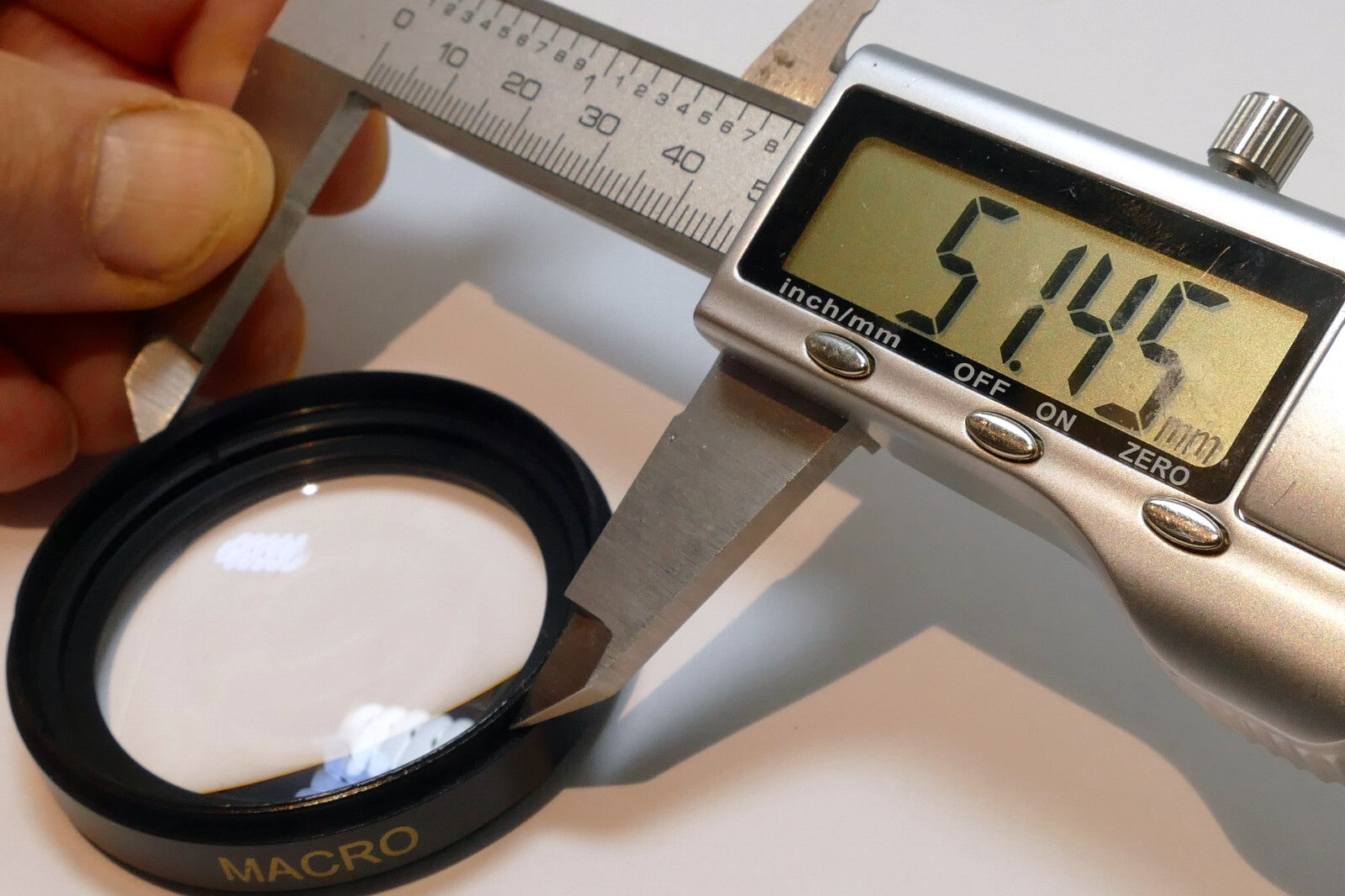 Lens Filter 52mm +4 macro close up lens or AUX Wide angle male threads