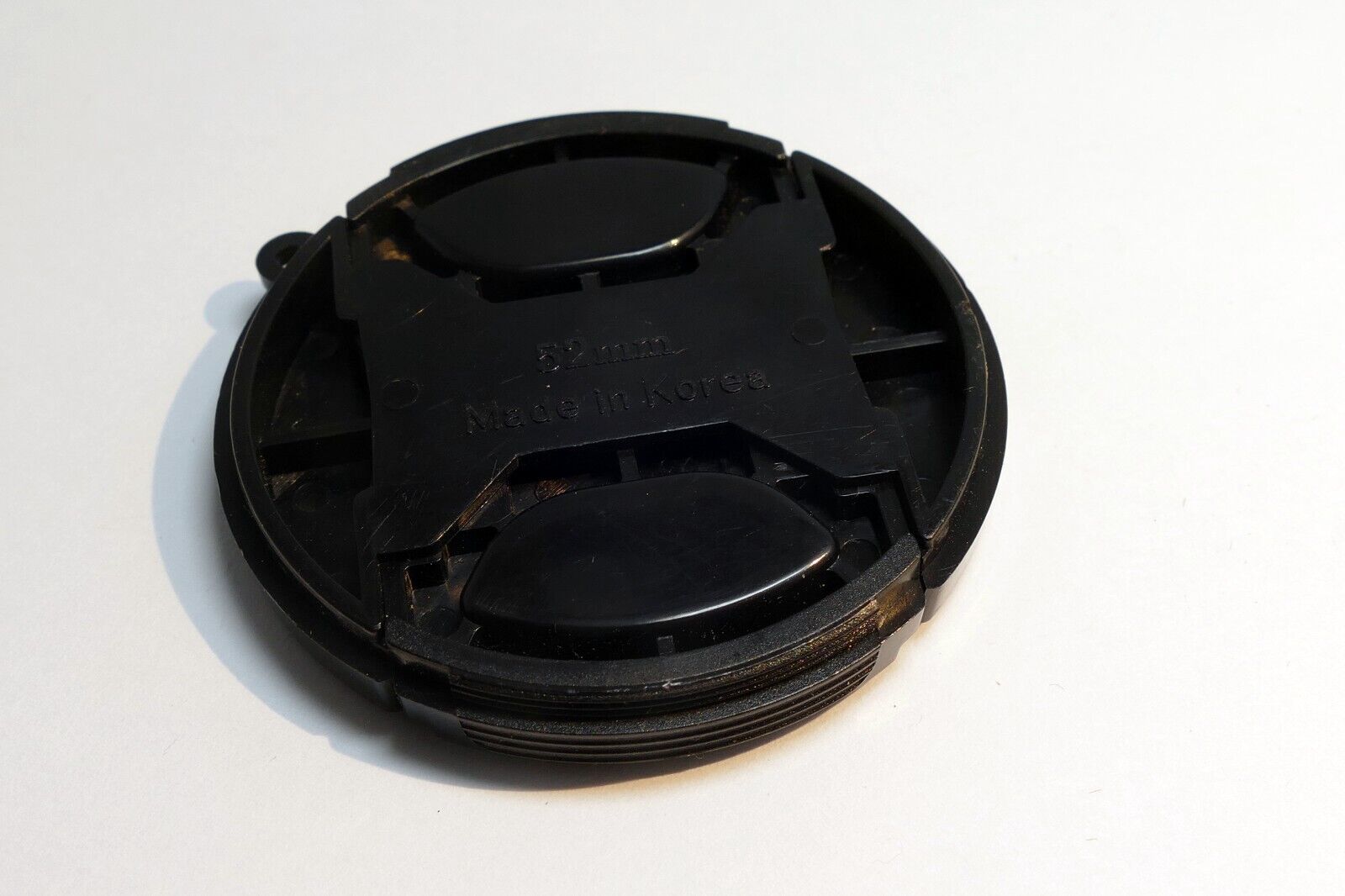 52mm snap on type Front Lens Cap with string loop for 50mm f1.7 f1.8