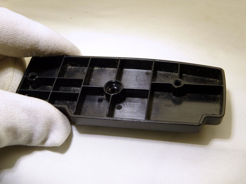 Canon camera bottom part