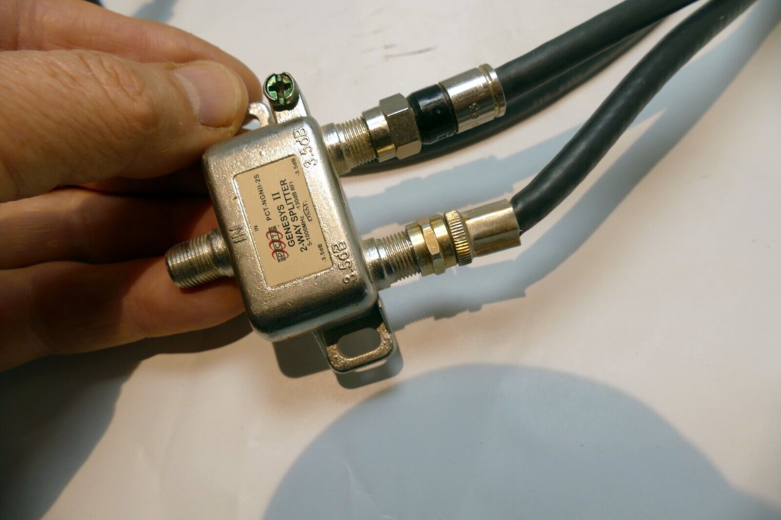 PCT-NGNII-2S Genesys II 2-Way Splitter,  Silver, GUC  w/ 3 feet cable