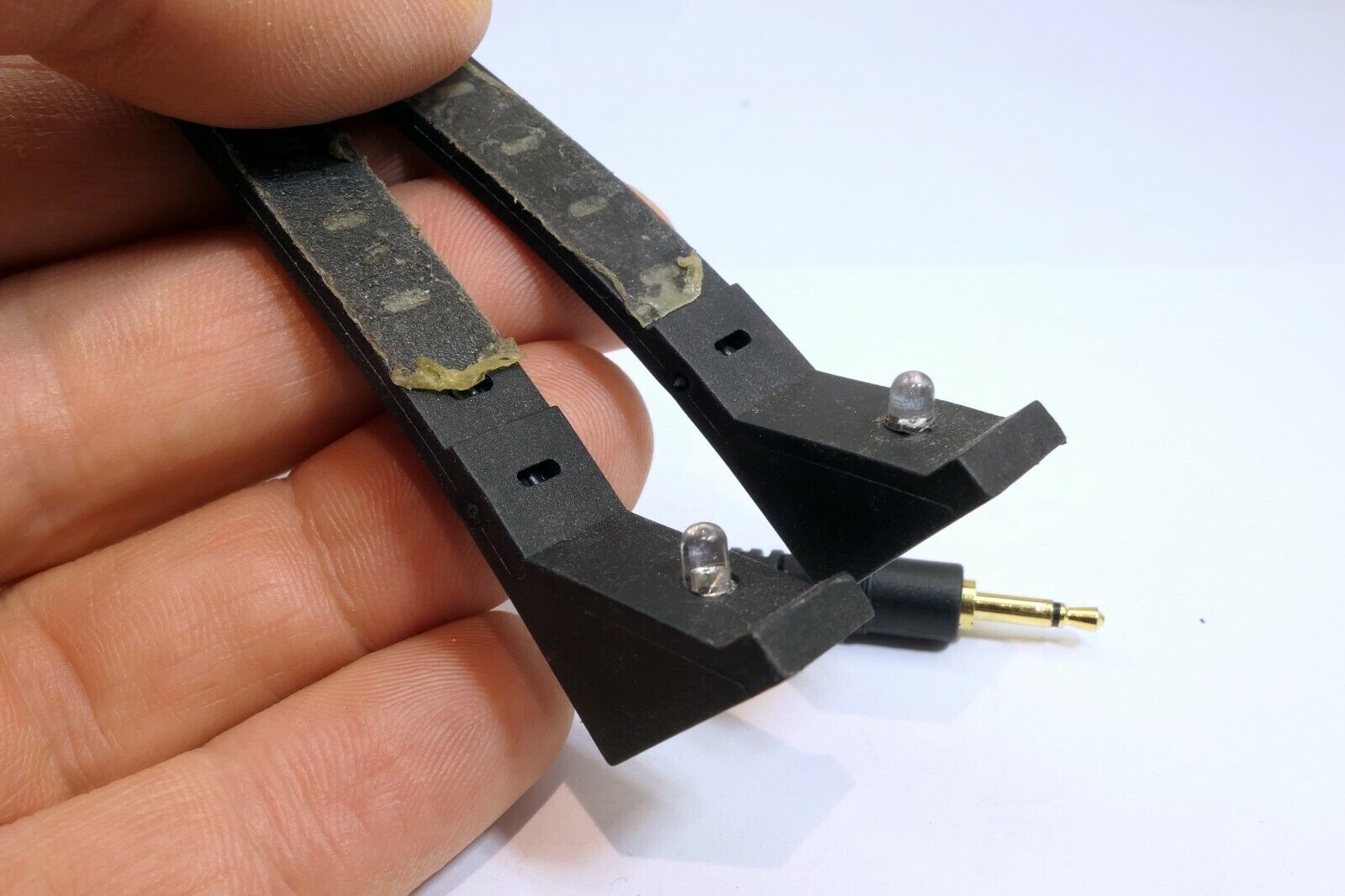 2.5mm Male to 2 Optical Adapter Cable cord