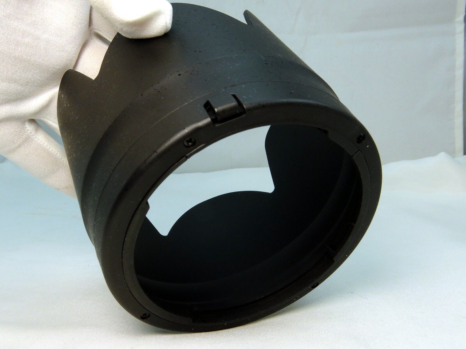 Aftermarket ET-87 Petal Lens Hood replacement for 70-200mm f2.8L IS II USM