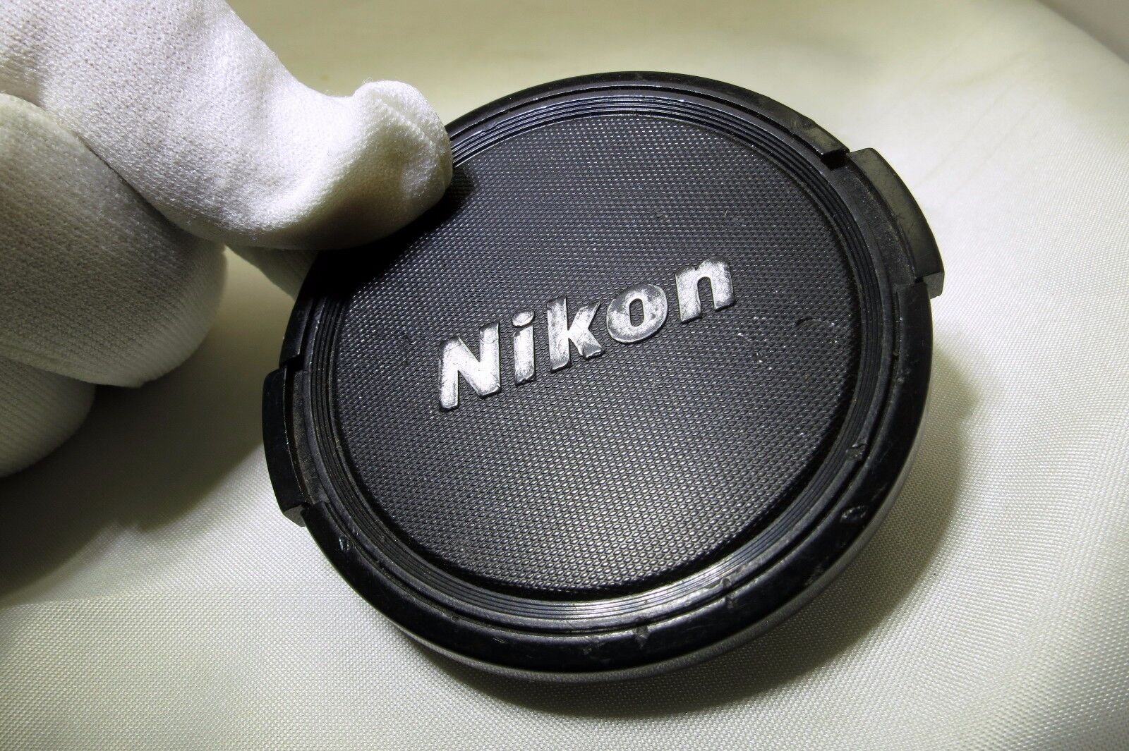 Nikon 62mm Lens cap Plastic Snap on type  for Genuine 35-70mm f2.8 Nikkor