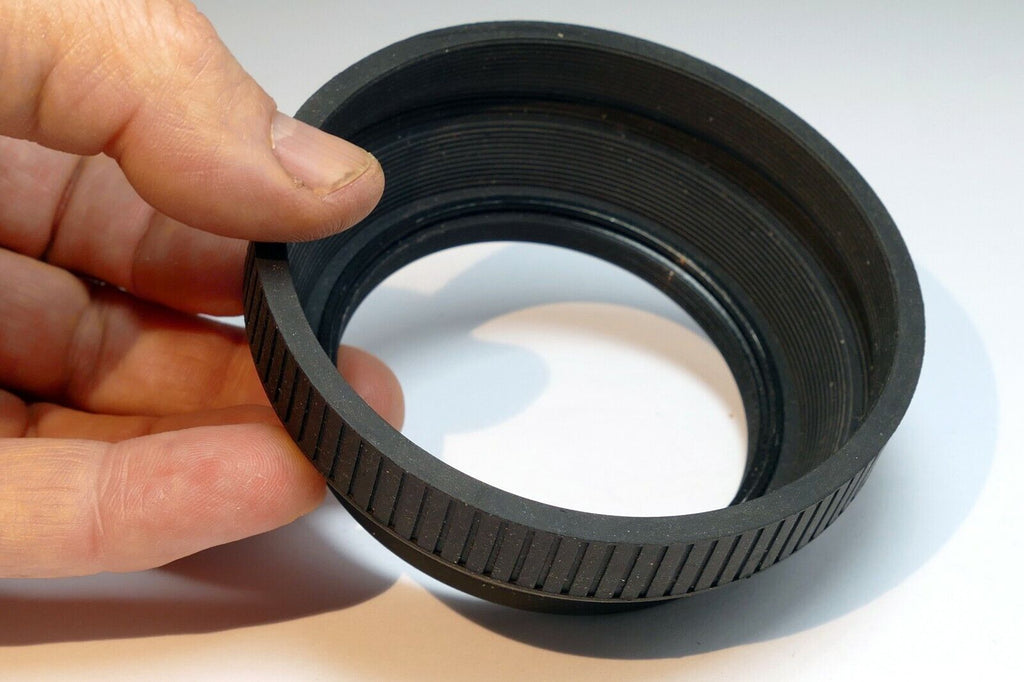 67mm rubber Lens Hood Shade screw in double threaded
