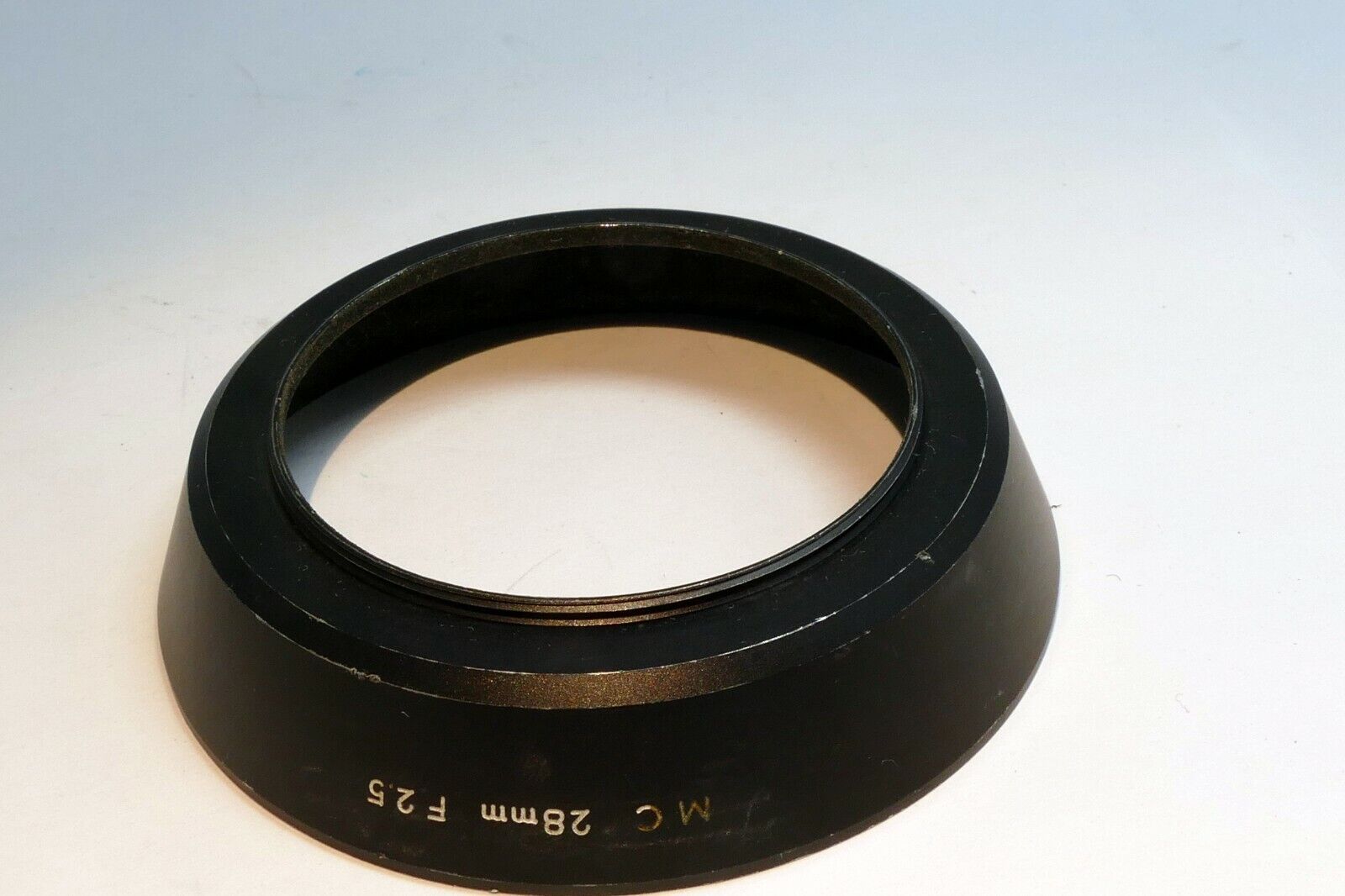 55mm Minolta MD 28mm f3.5 Lens Hood  Shade screw in W Rokkor SI f2.0-X