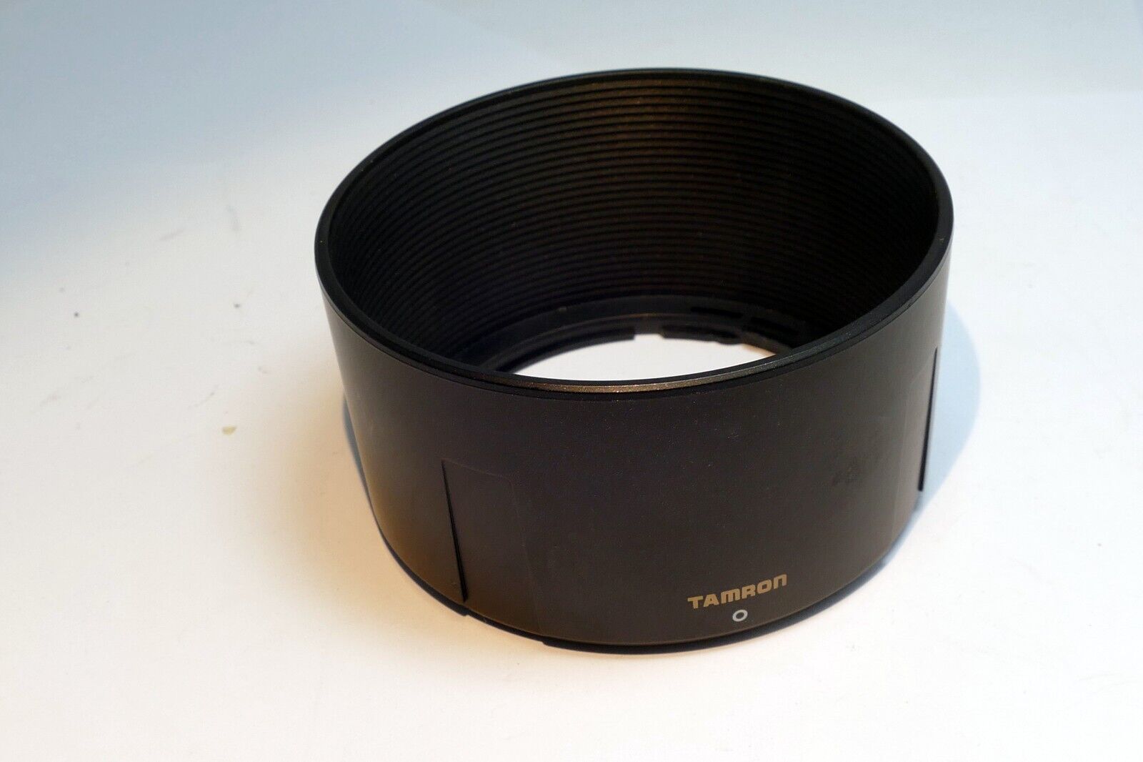 Tamron 2B4FH Lens Hood Shade for  70-300mm F/4.5-5.6 LD (2B4FH) 62mm Genuine OEM