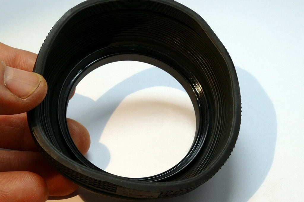 62mm screw in  Rubber Lens Hood Shade for telephoto 70-210mm f3.8