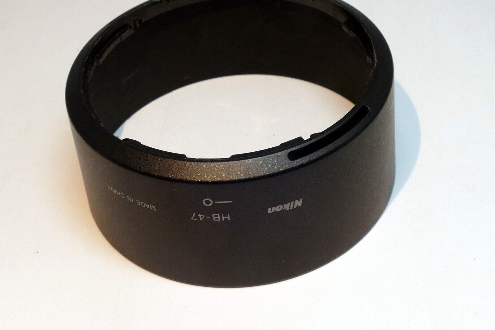 Nikon HB-47 Lens Hood For AF-S Nikkor 50mm f/1.4 AF-S 50mm f/1.8 - OEM Original