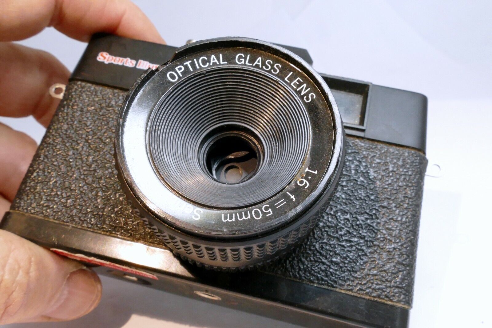 Sports Illustrated 35mm camera not working, damaged  -  for parts AS IS