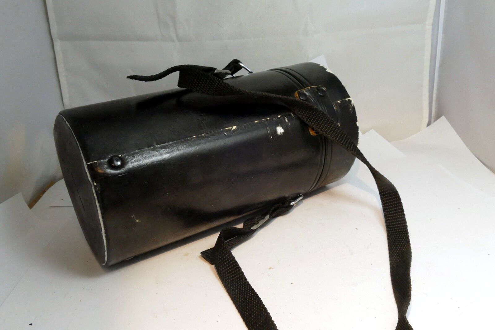 NIKON CL-43A Lens Leather Storage Protective Case for 80-200mm f2.8D 70-300mm VR