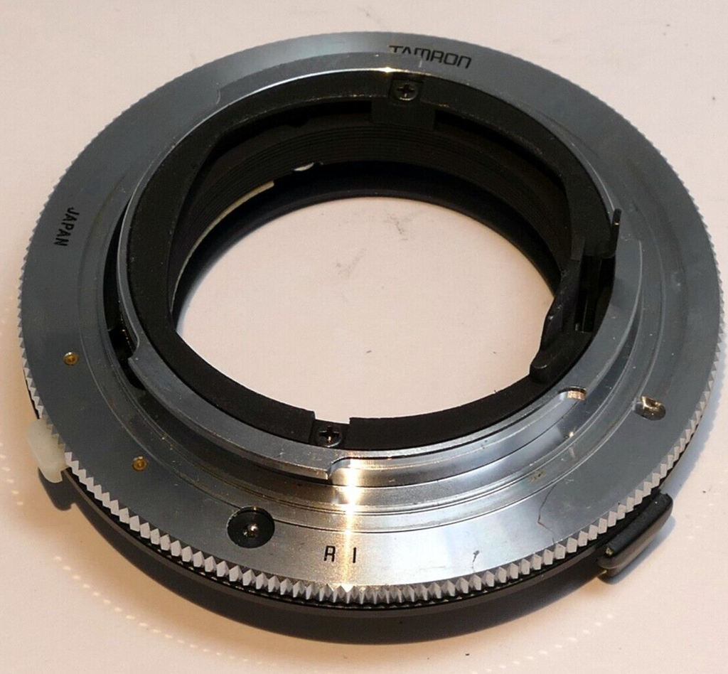 Tamron Adaptall Adapter  for Ricoh Lens Mount Ring Genuine bayonet R1