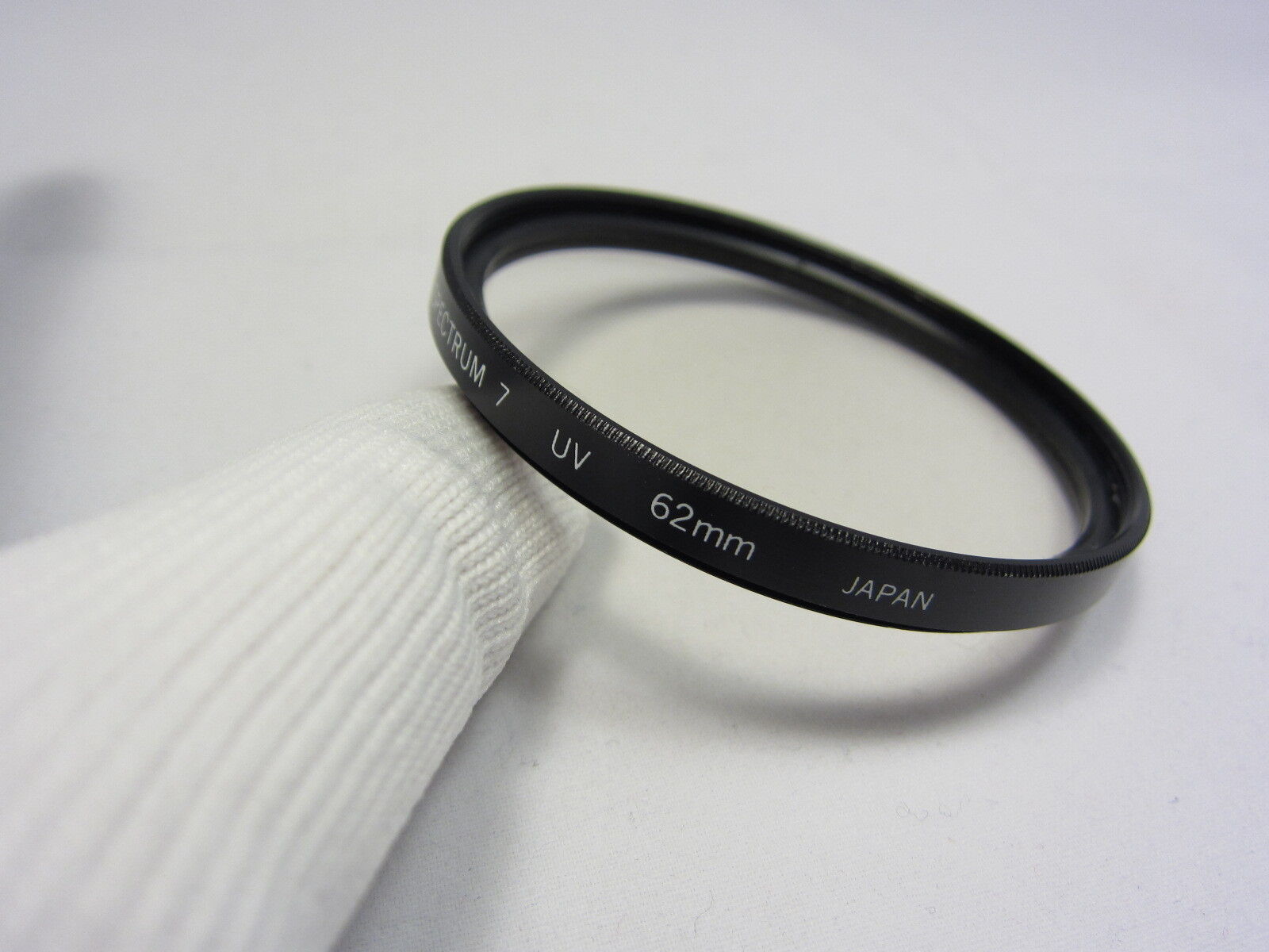 PROMASTER SPECTRUM 7 UV 62mm Lens Filter Made in Japan (w/ smudges scratches )