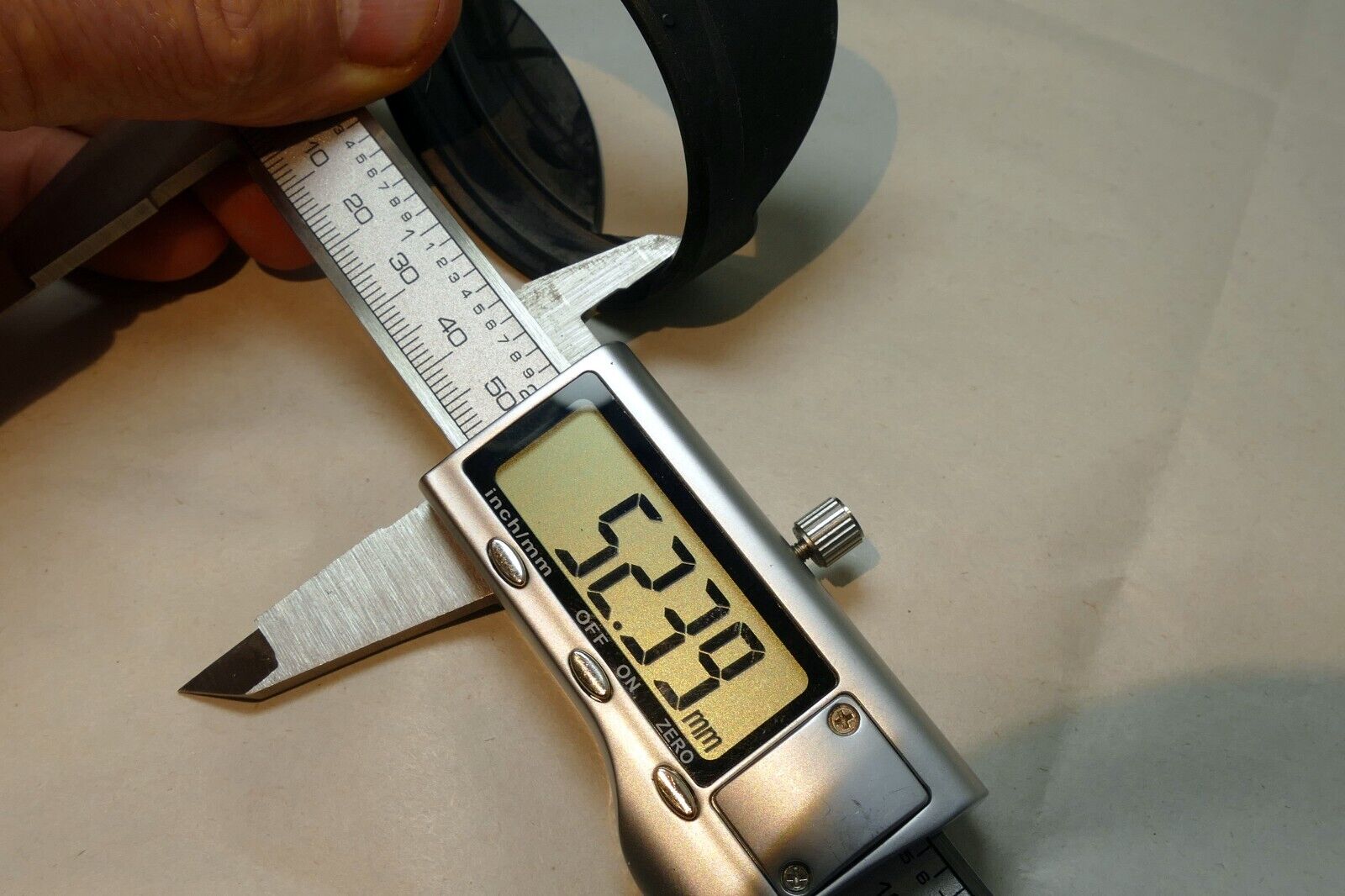 51mm ID Lens Shade rubber slip on type without ring