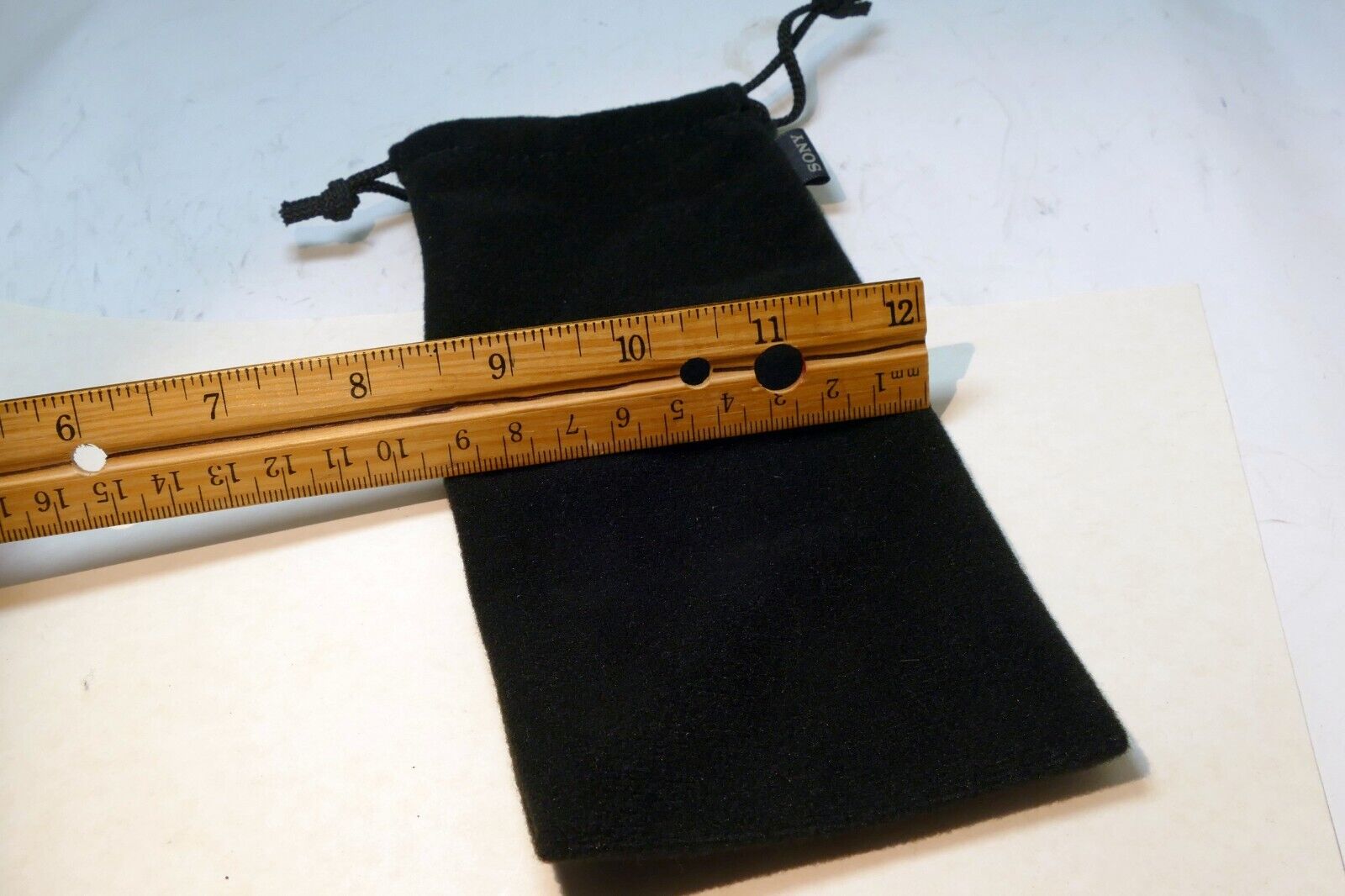 Sony Soft Drawstring Pouch for Sony E 18-200mm F/3.5-6.3 OSS 55-210mm - 3.5X8"