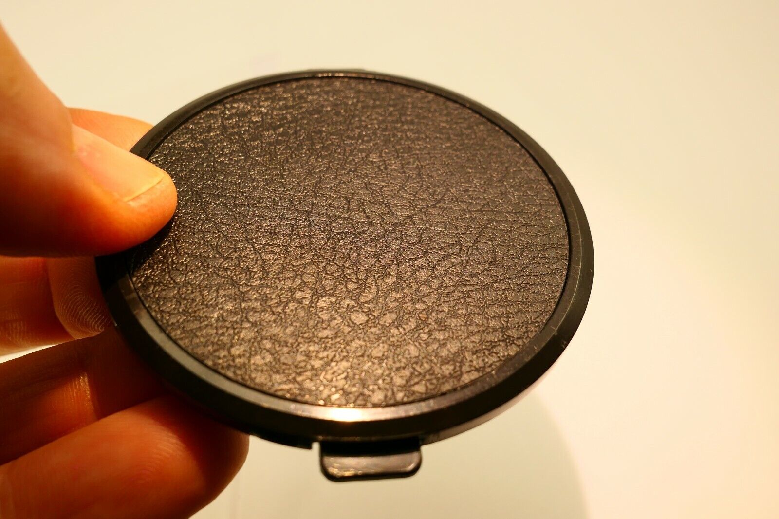 67mm Lens Front Cap snap on type plastic black for 18-135mm 18-105mm