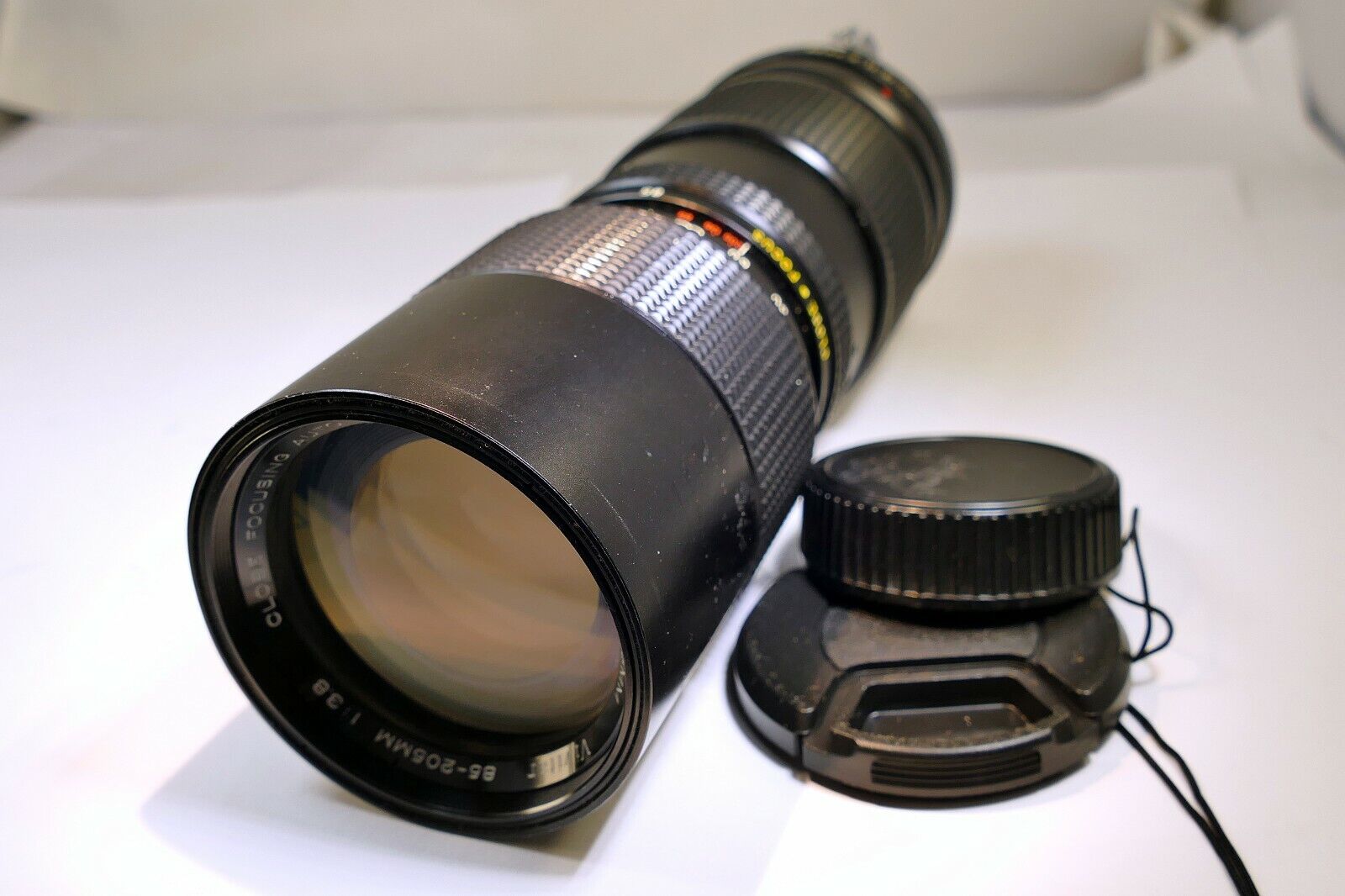 Vivitar  85-205mm f3.8 Close Focus Lens  for Nikon Non Ai F