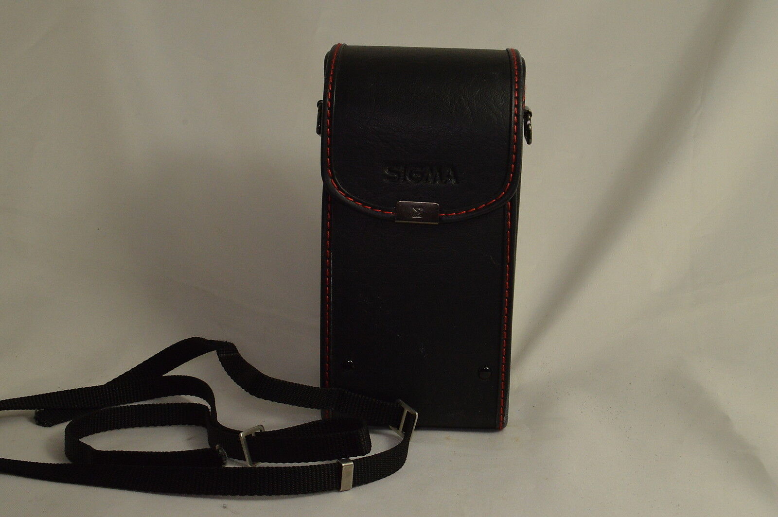 Sigma NC-5 Lens Case with strap Made in Japan 5.5X3" O126006