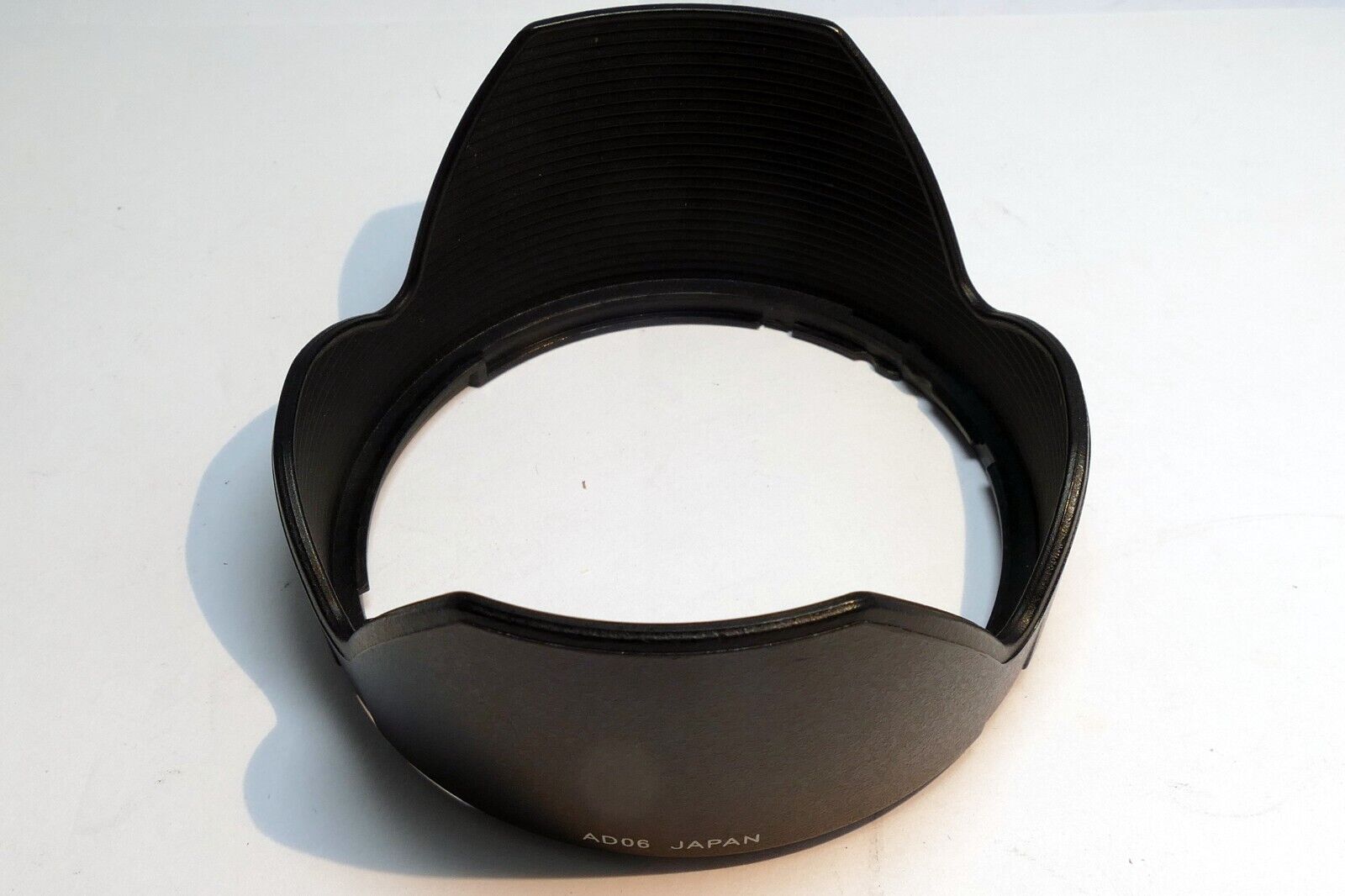 Tamron DA06 Lens Hood Shade for  AF 28-300mm F/3.5-6.3 XR Di Zoom ( 62mm rim)