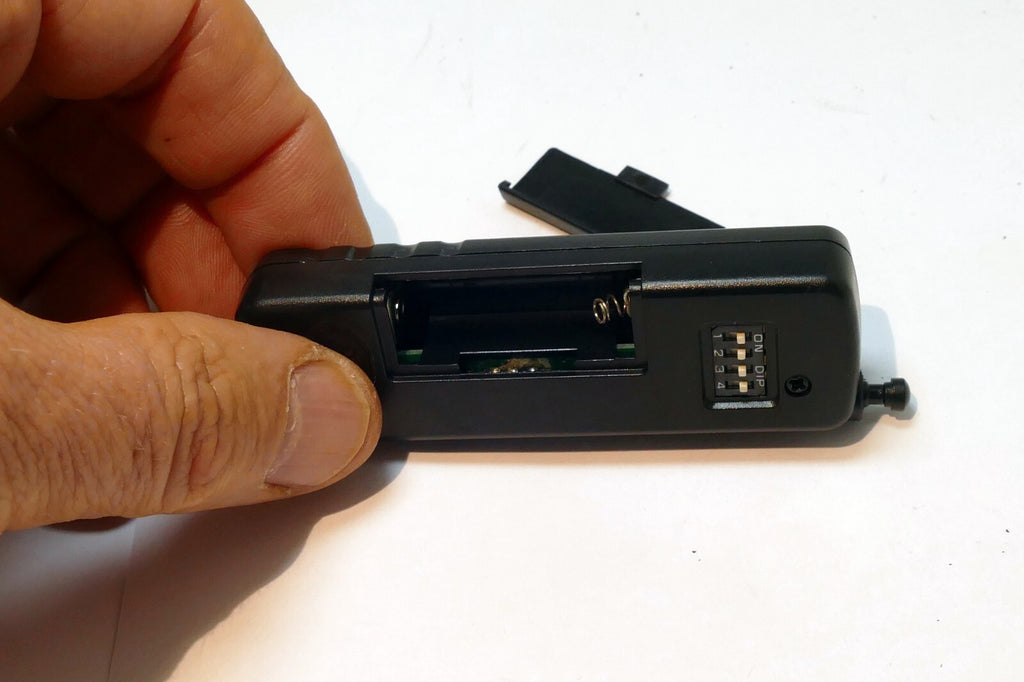 Promaster Camera Remote SWITCH  wireless (missing UC1 connector)