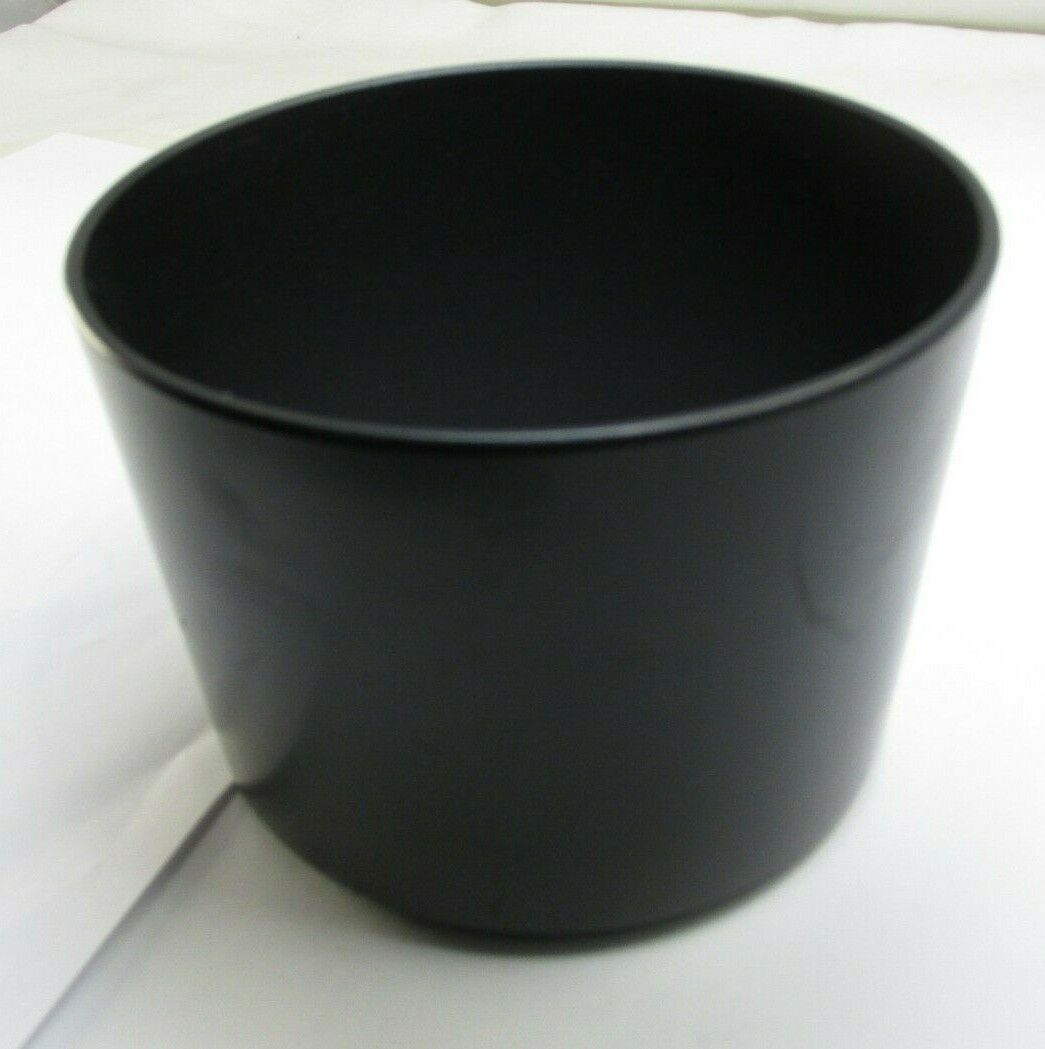 Plastic Lens Hood unknown brand 63mm ID  twist on type