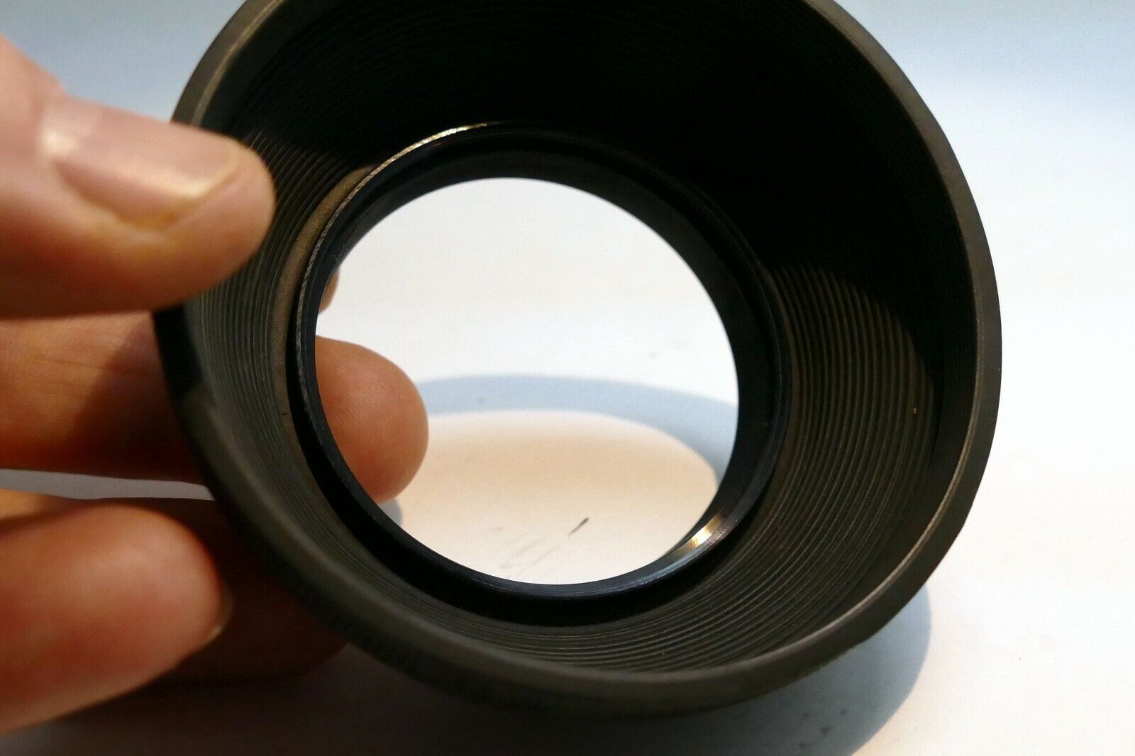 52mm rubber lens hood shade for normal 50mm f1.8 to medium telephoto 85mm f2.8