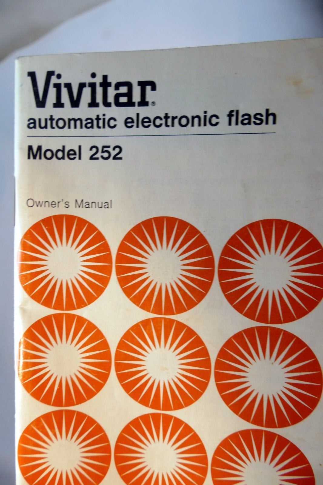 Vivitar Flash 252 Owner's manual  Instruction Guide E English
