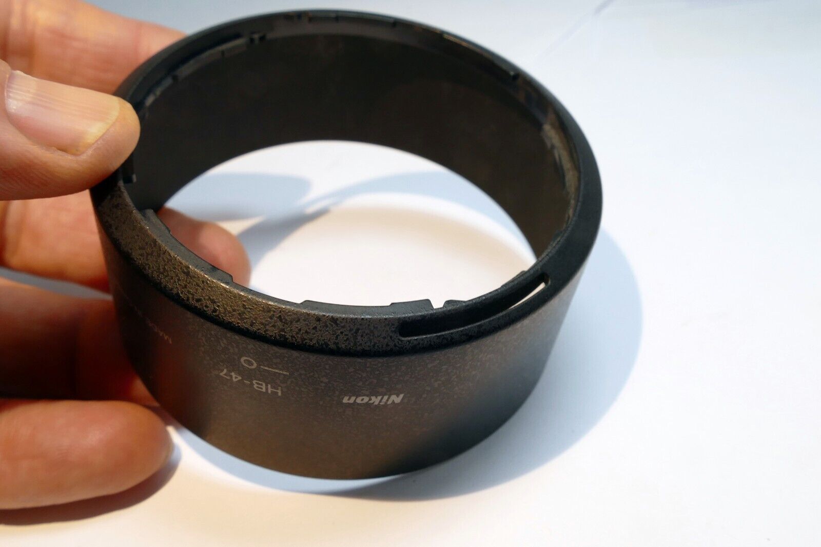 Nikon HB-47 Lens Hood For AF-S Nikkor 50mm f/1.4 AF-S 50mm f/1.8 OEM Genuine