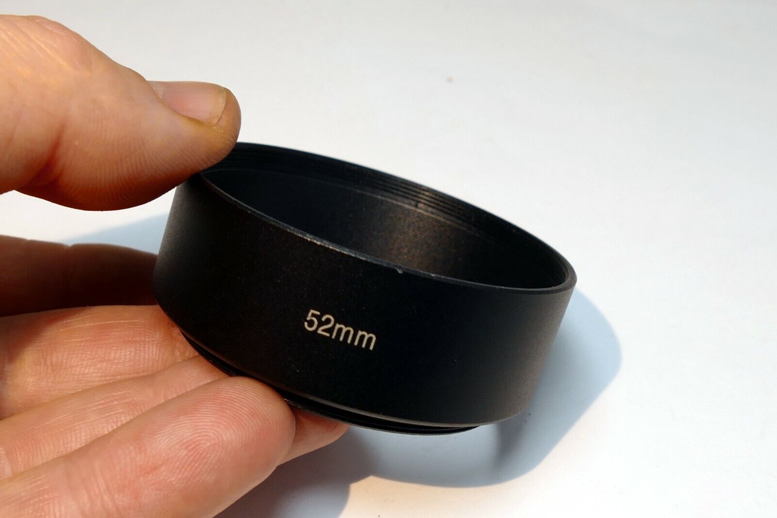 52mm Metal Lens Hood screw on type for 135mm f2.8 f3.5 telephoto