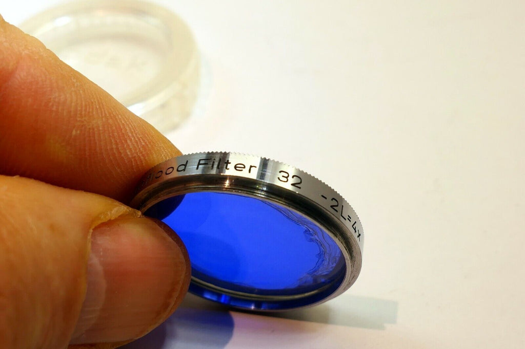 30mm Kodak Photoflood 32 2L=4X Lens filter made in Germany (damaged separation)