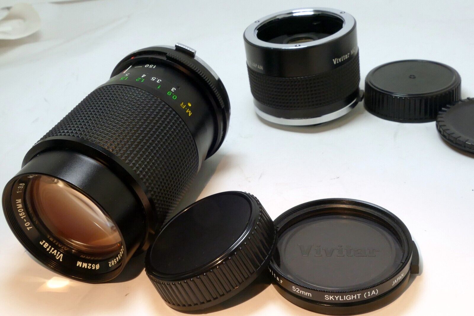 Vivitar 70-150mm f3.8 Manual Focus Lens w/ 2X teleconver Olympus OM mount - MINT