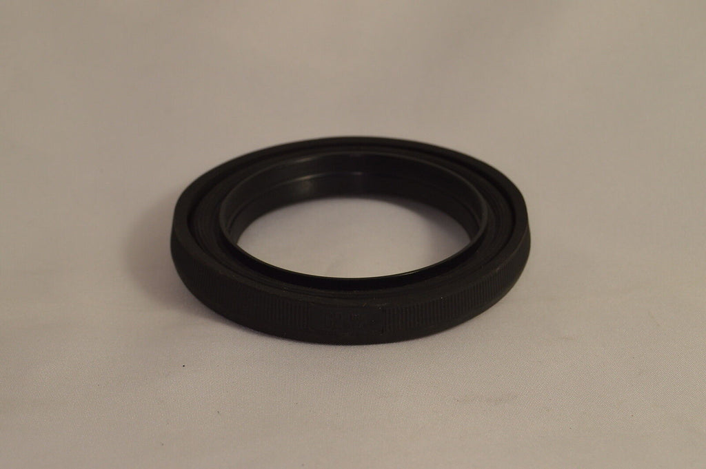 62mm Collapsible Rubber Lens Hood with plastic rim Made in Korea Tele O107033