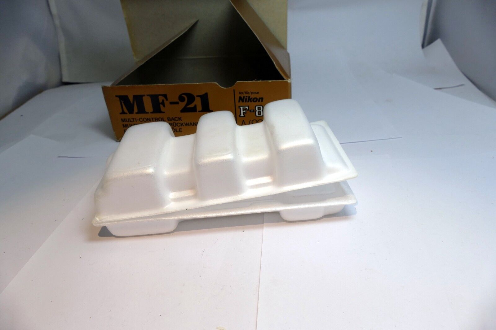 Empty Box for  Nikon MF-21 Multi-Control camera back  N8008 ( an empty box only)