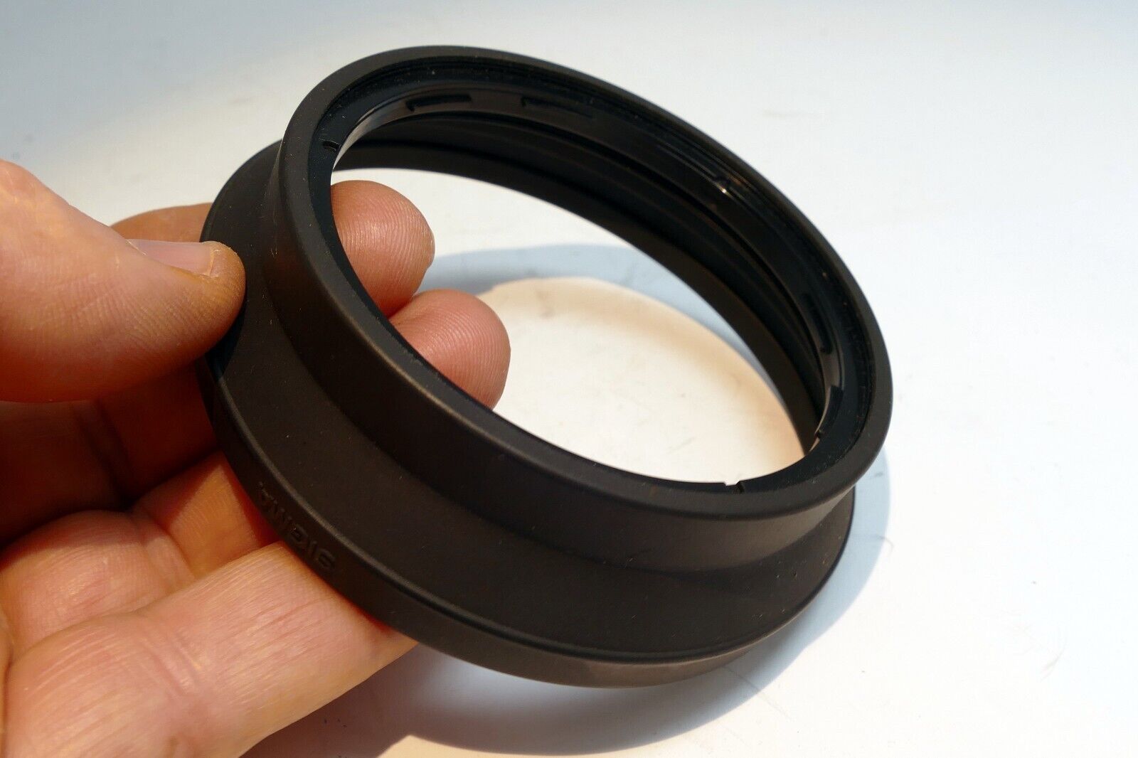 Lens Hood Shade rubber for  SIGMA AF 28-200mm F3.8-5.6 MACRO ZOOM