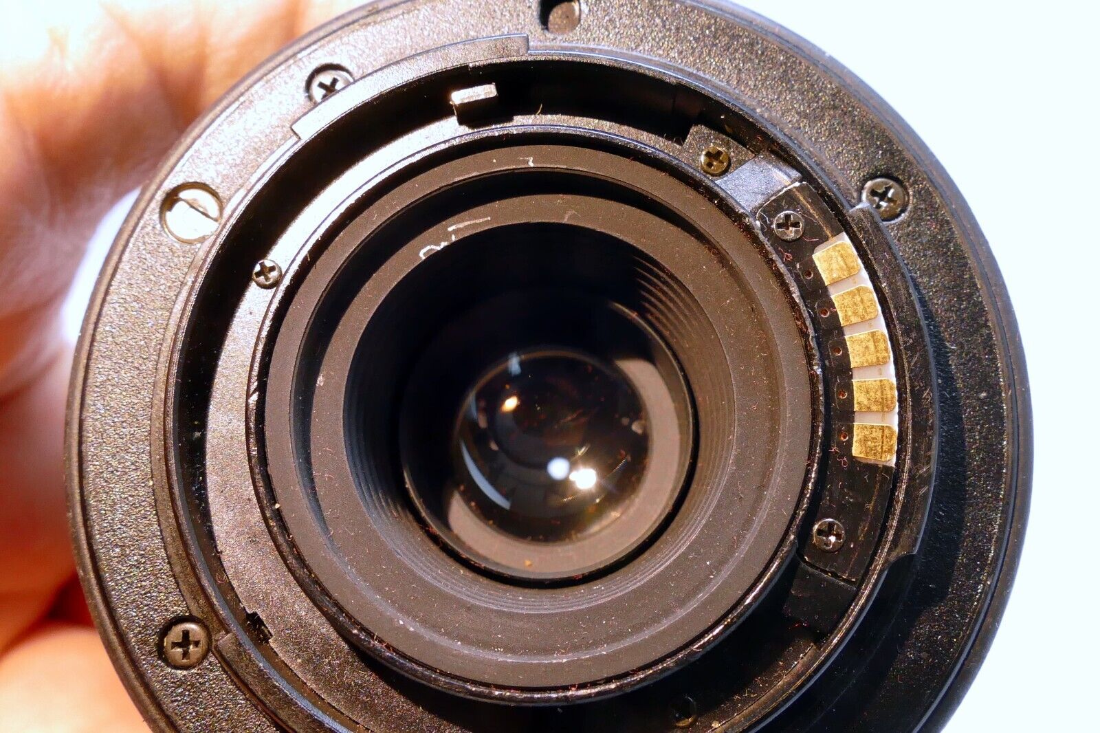 Quantaray 28-80mm f3.5-5.6 AF lens for Minolta AF Damaged parts or repair AS IS