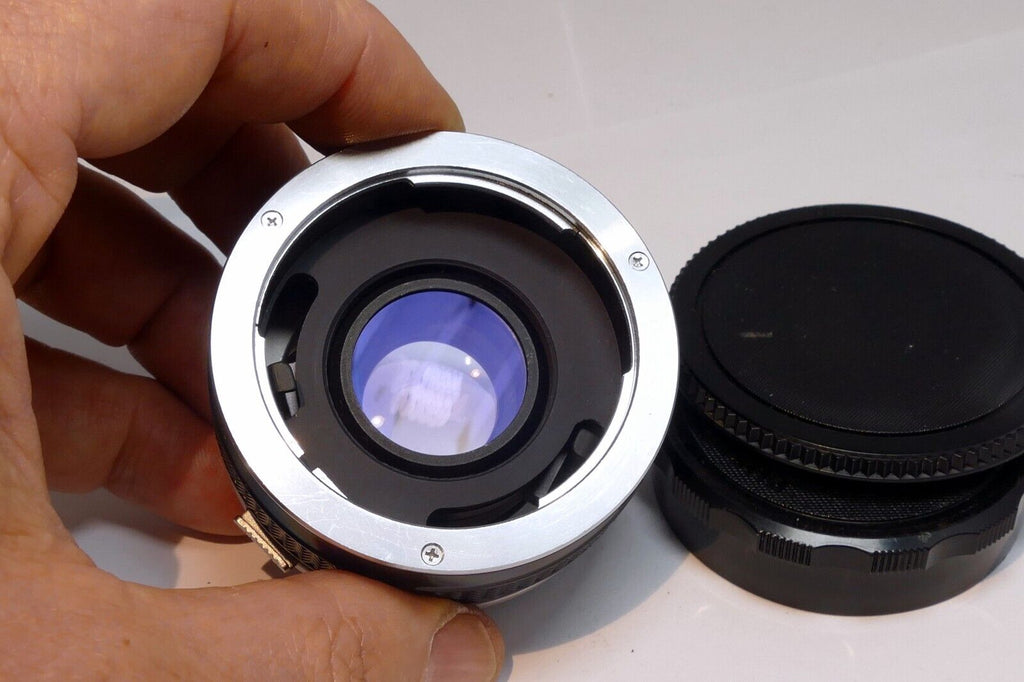 Multi-Coated 2X Lens teleconverter for Olympus OM mount