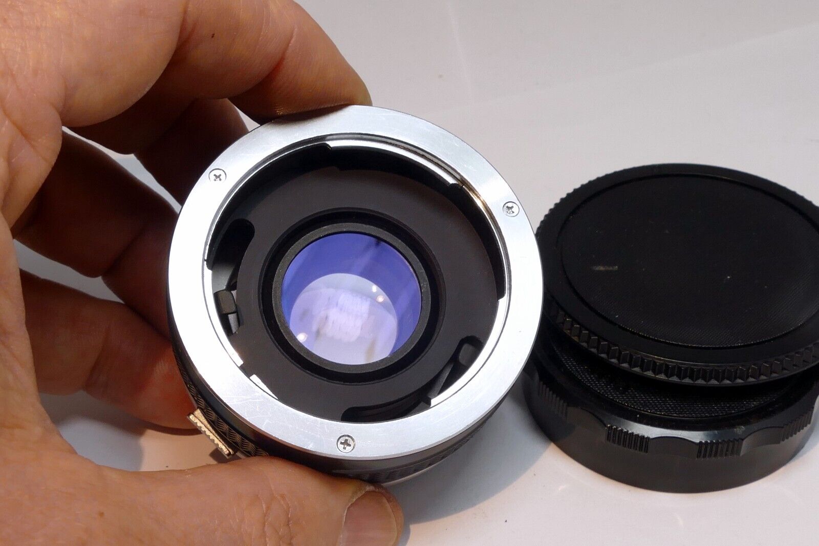 Multi-Coated 2X Lens teleconverter for Olympus OM mount