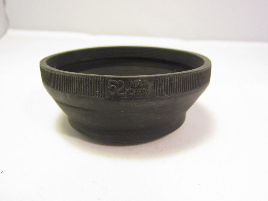 Used Generic  Rubber Lens Hood 52mm Made in Korea 6206014