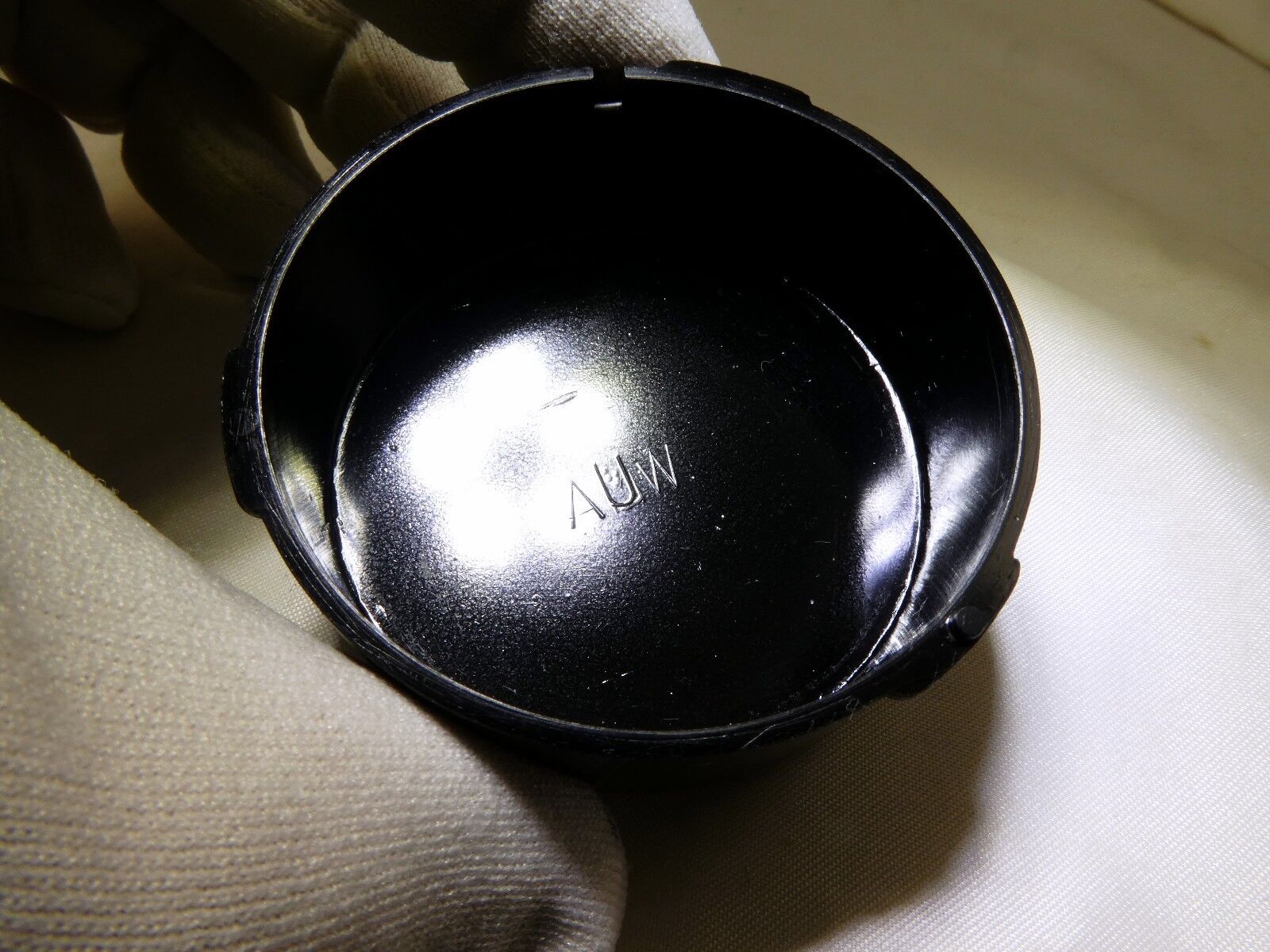 "AUW" Rear Lens Cap (unknown brand)