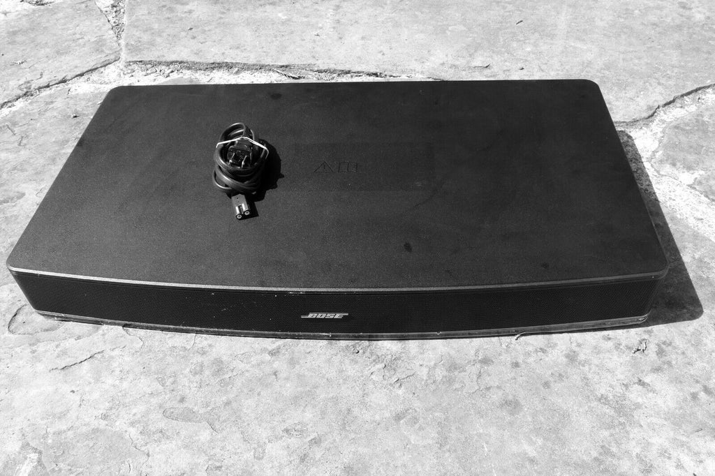 BOSE SOLO SERIES II TV SOUND SYSTEM WITH POWER CORD - tested works good