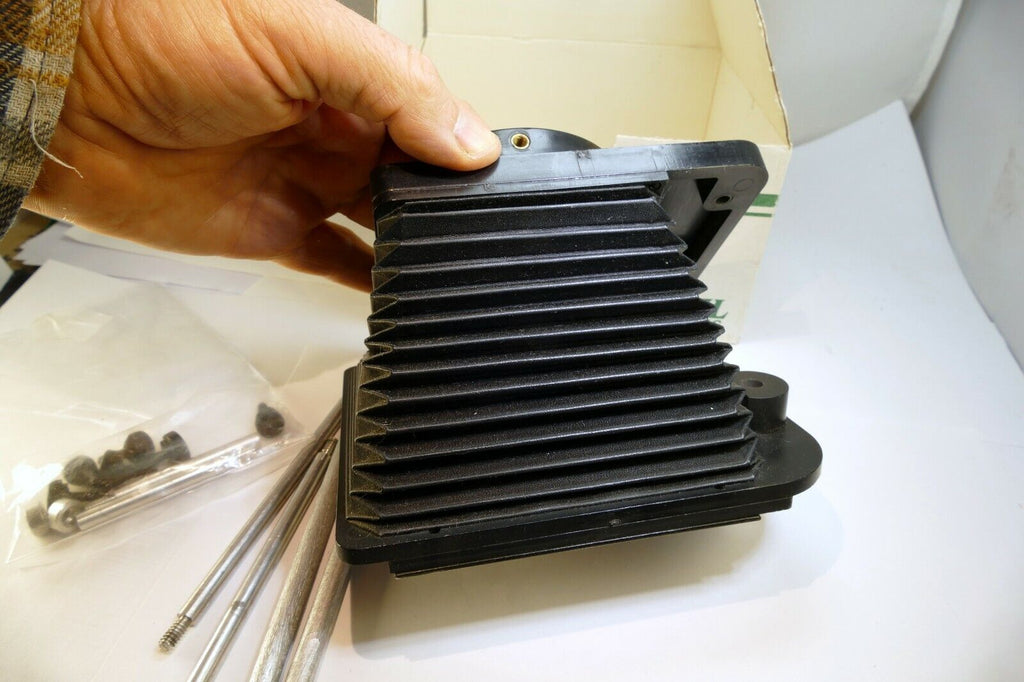 Lindahl Bellows lens Hood 31.1325 Bell-O-Shade Single 3X3 slot Hasselblad CF B60