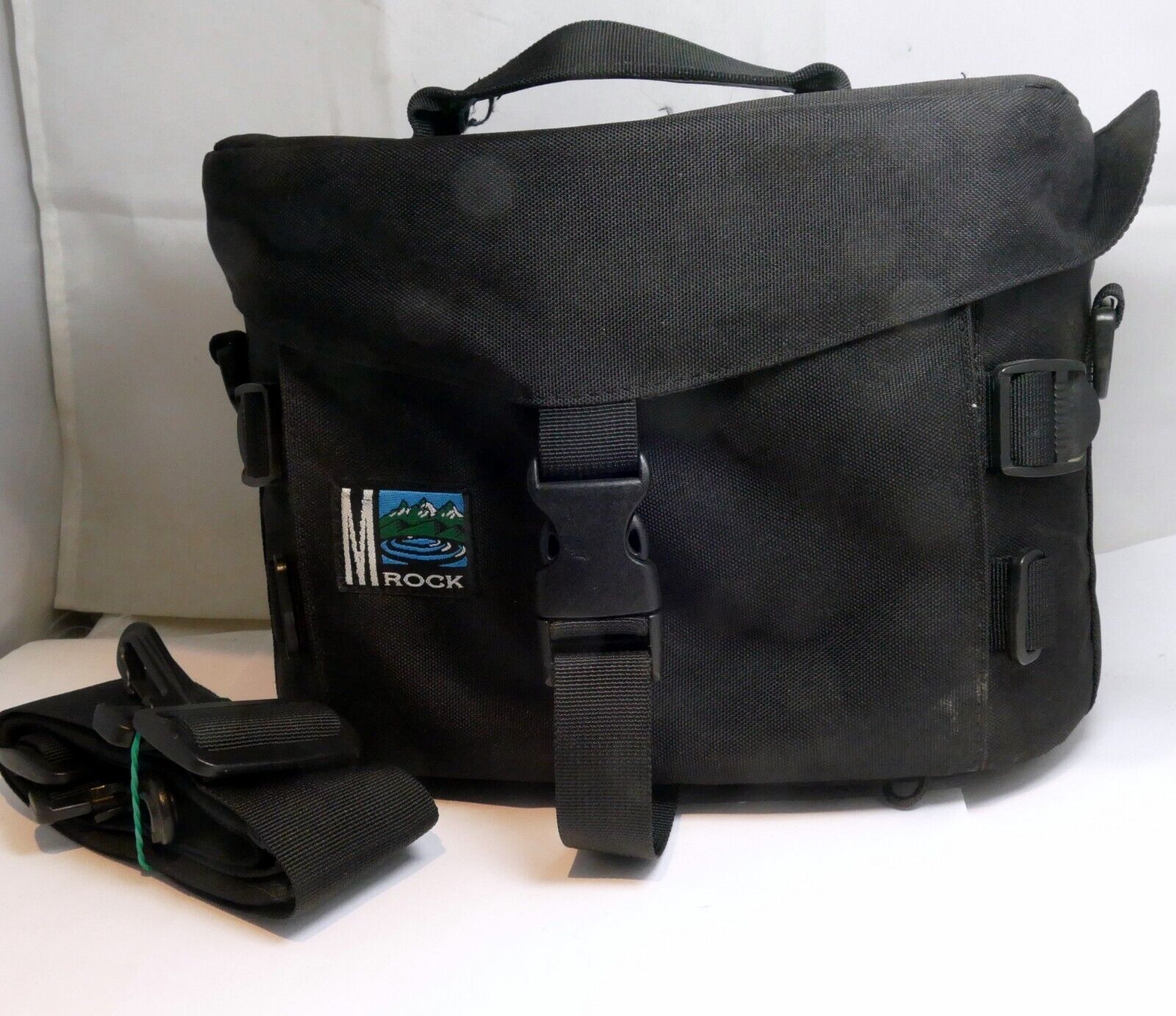 Mountain M Rock Camera EOS Case with Strap - 7"x6"x11"  medium w/ shoulder strap