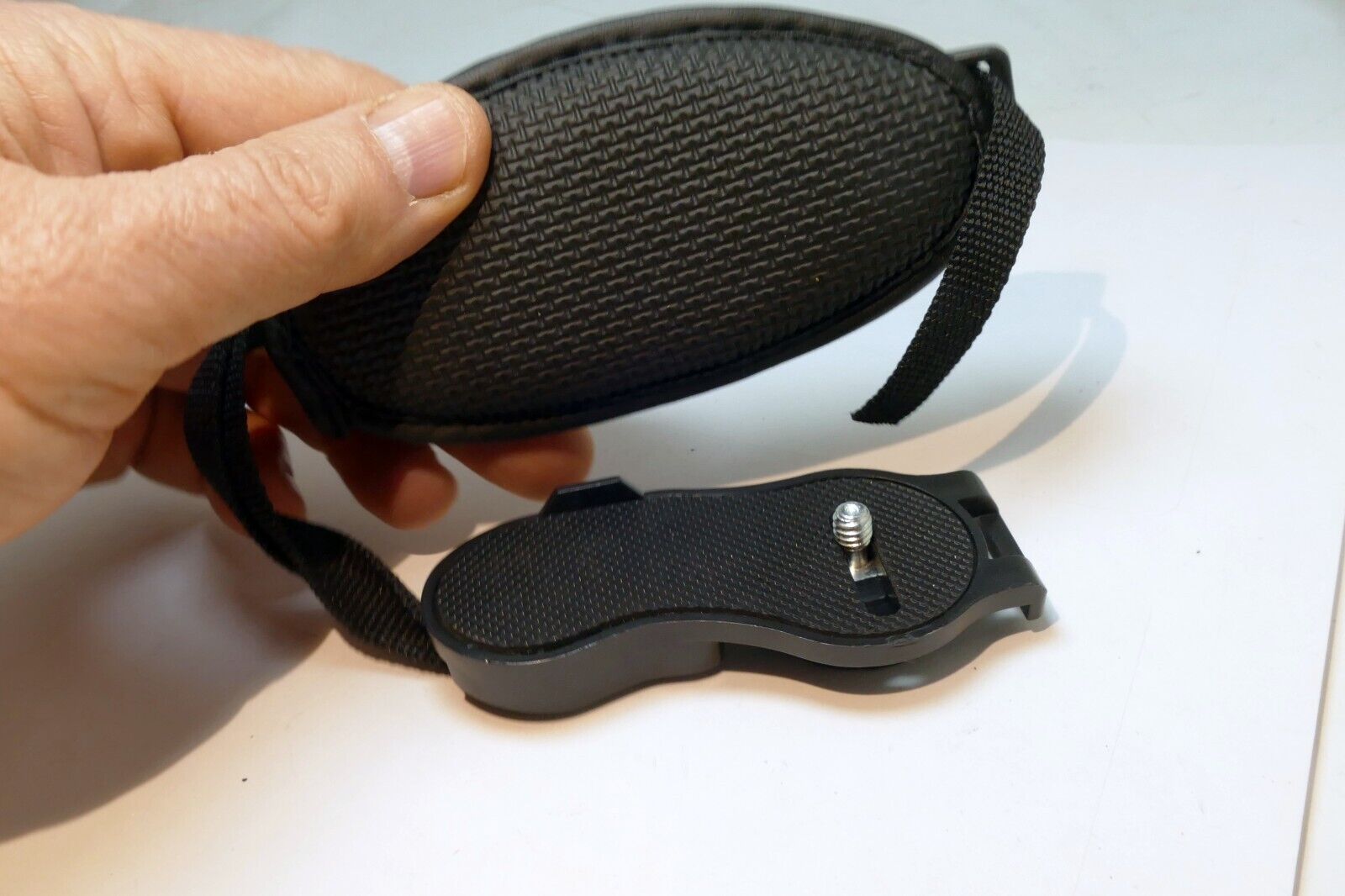 Hand Grip Camera Strap with Tripod screw 1/4"  type