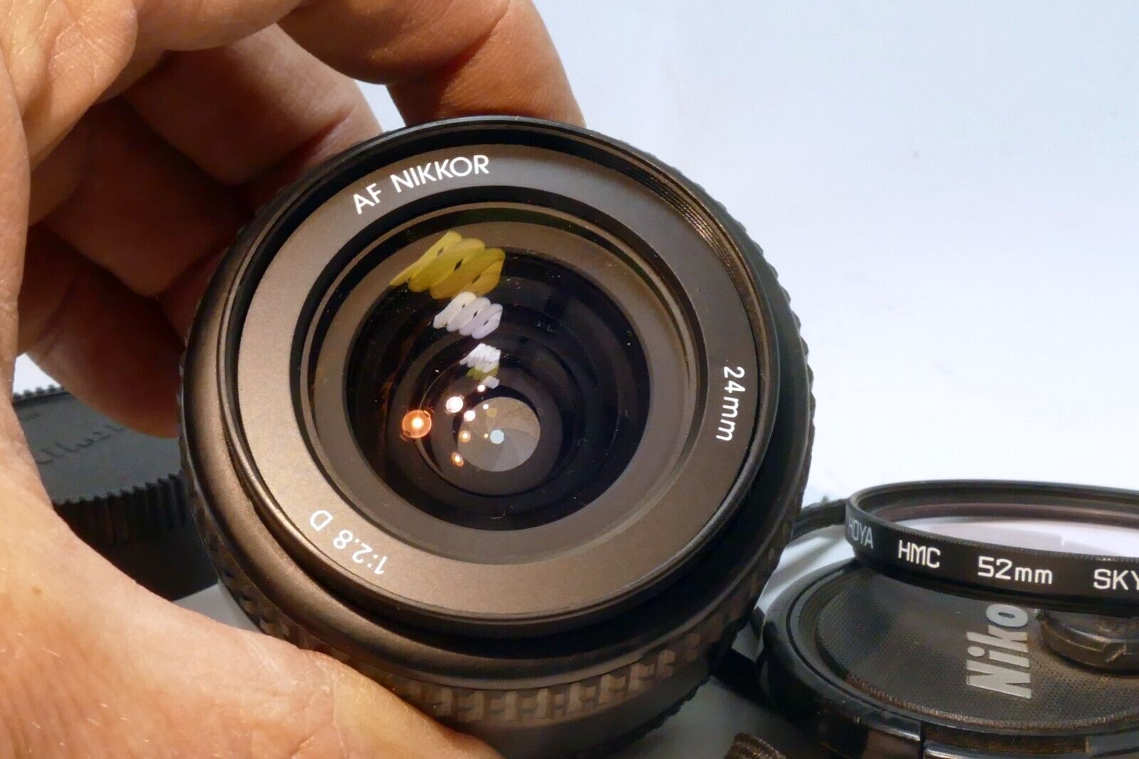 Nikon Nikkor AF 24mm F2.8 D Autofocus Lens  AS IS - parts - works manual mode