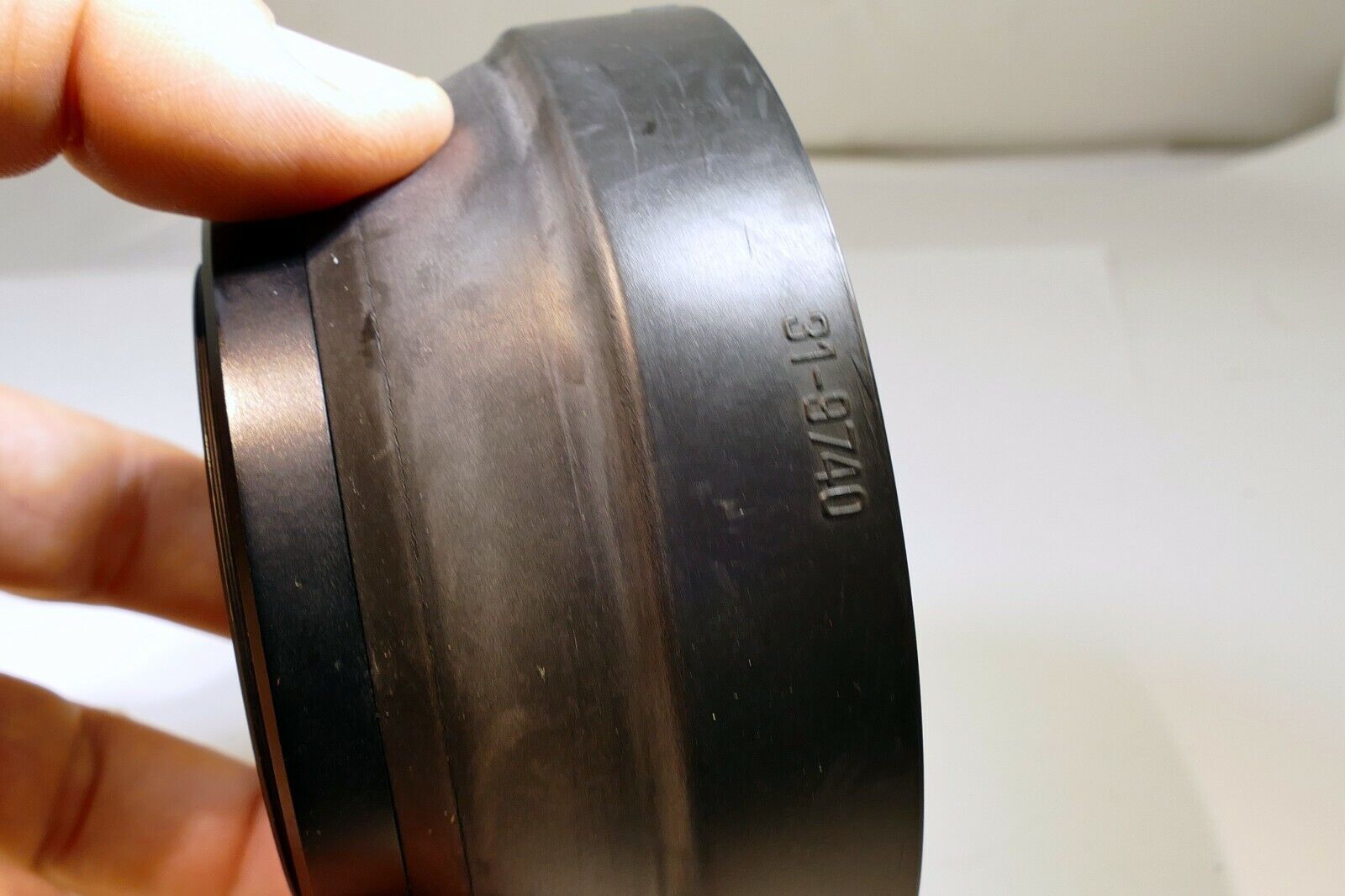 Vivitar Lens Rubber Hood shade for 70-210mm f3.8 Series 1 67mm rim 31-9740