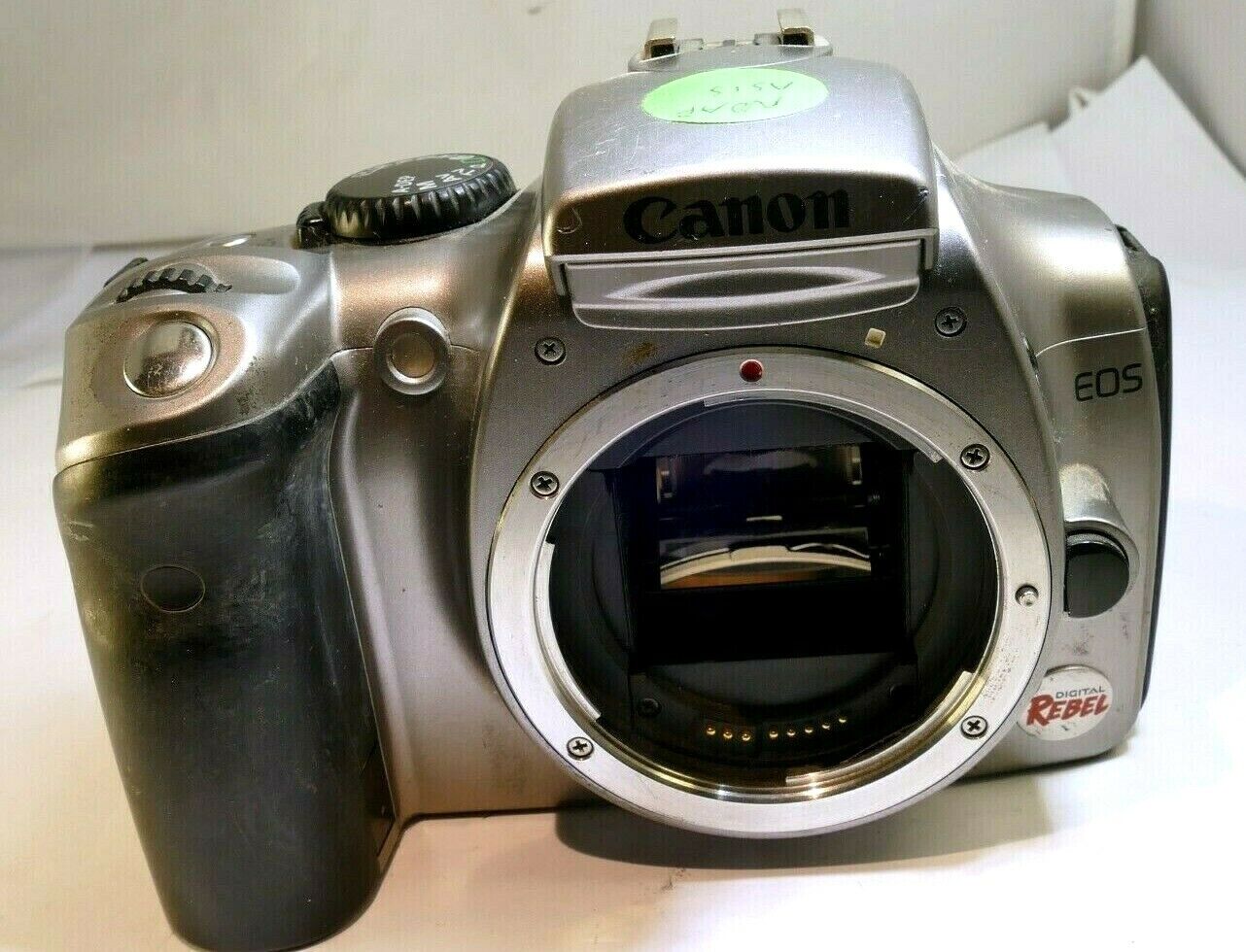 Canon EOS 300D 6MP Digital REBEL SLR Camera - Silver (Body Only) - AS IS - NO AF