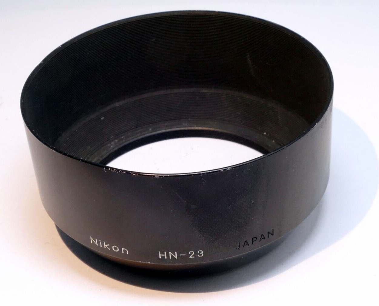 Nikon HN-23 Metal Lens Hood Shade for AF Nikkor 75-300mm 85mm f/1.8 D AI-S lens