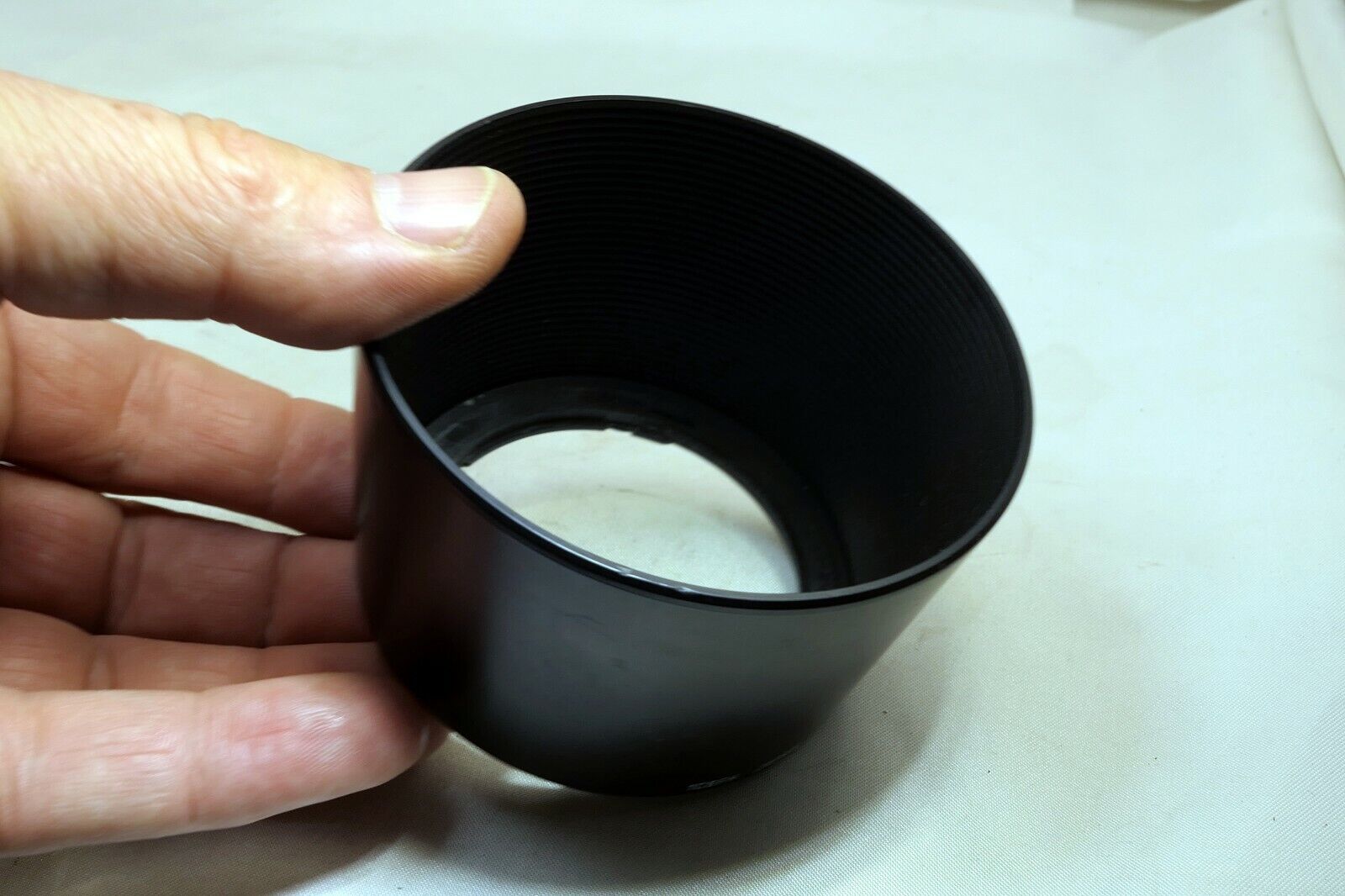 Tamron 1C6FH Lens Shade 80-210mm f4.5-5.6 AF telephoto