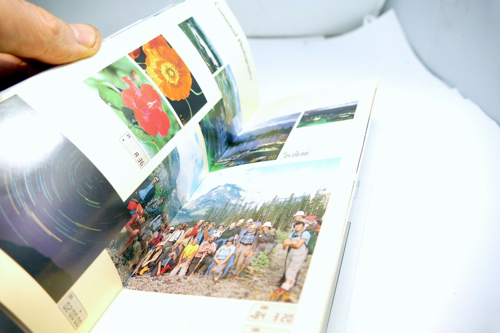 Canon T70 camera Sales Brochure Guide English New Vision Photography  1984