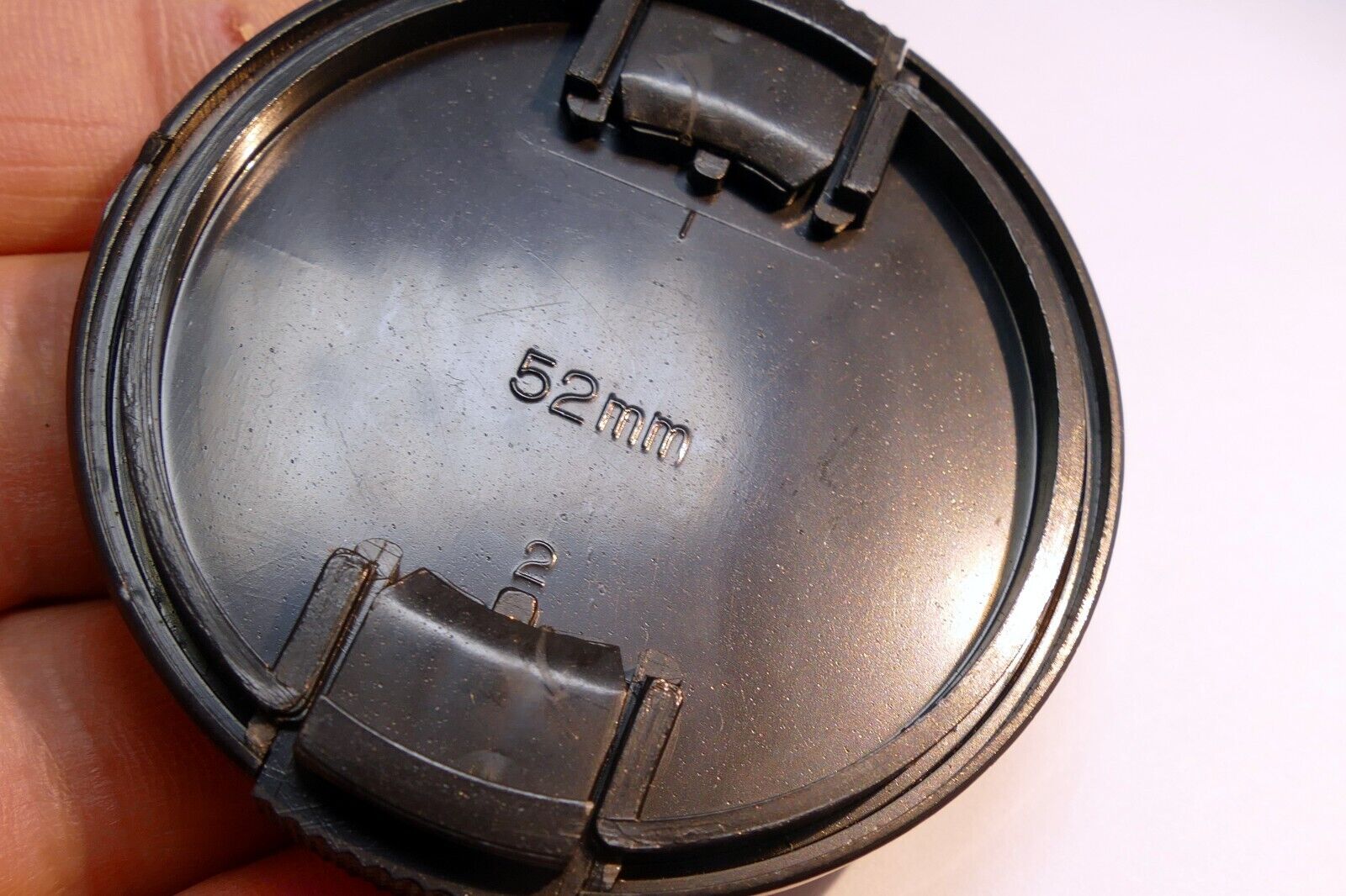 Beston 52mm snap on type Lens Front Cap  for 80-205mm